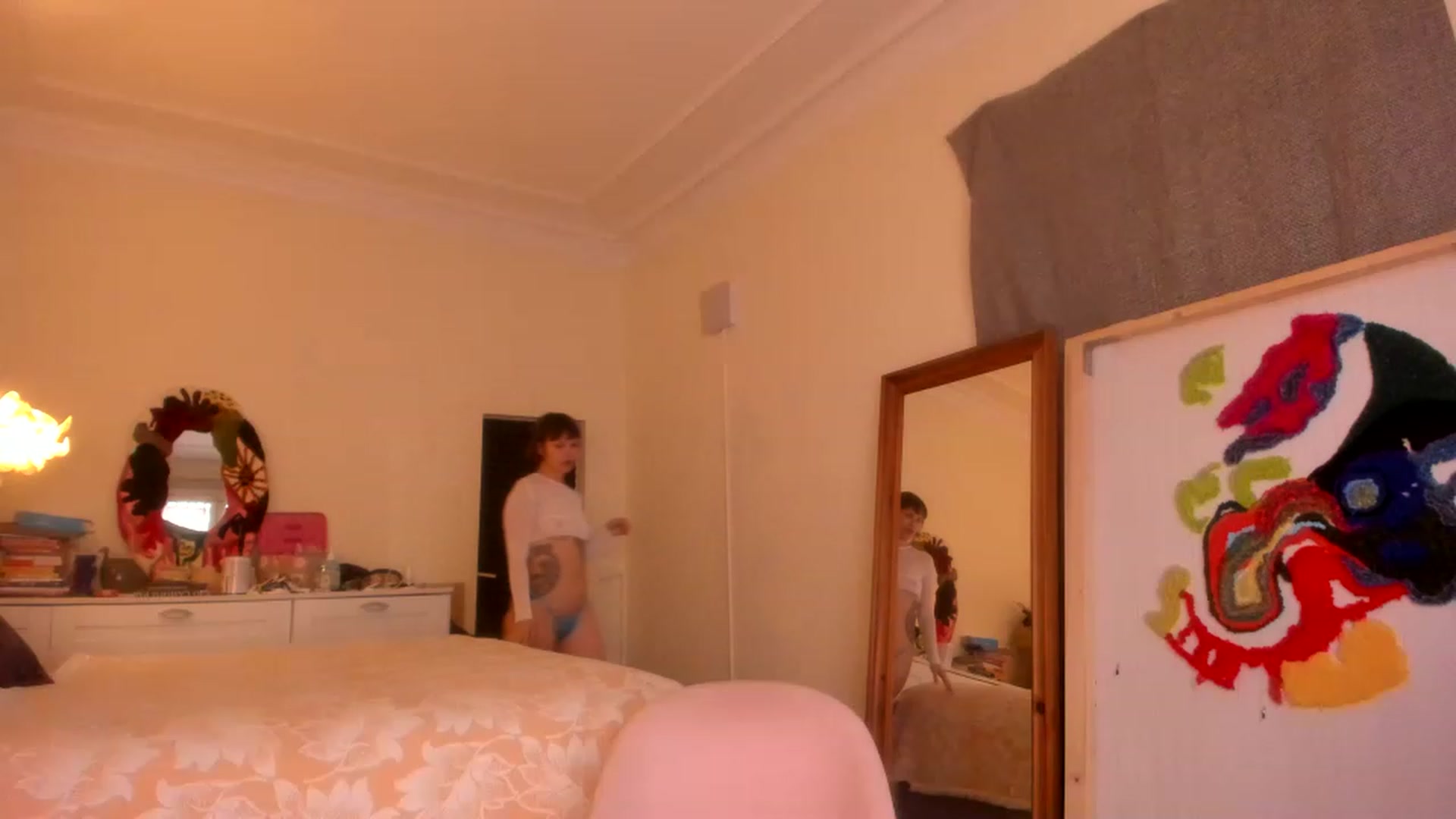 Gallery image thumbnail from wondertea's myfreecams stream on, 05/13/2023, 17:32 image 3 of 20