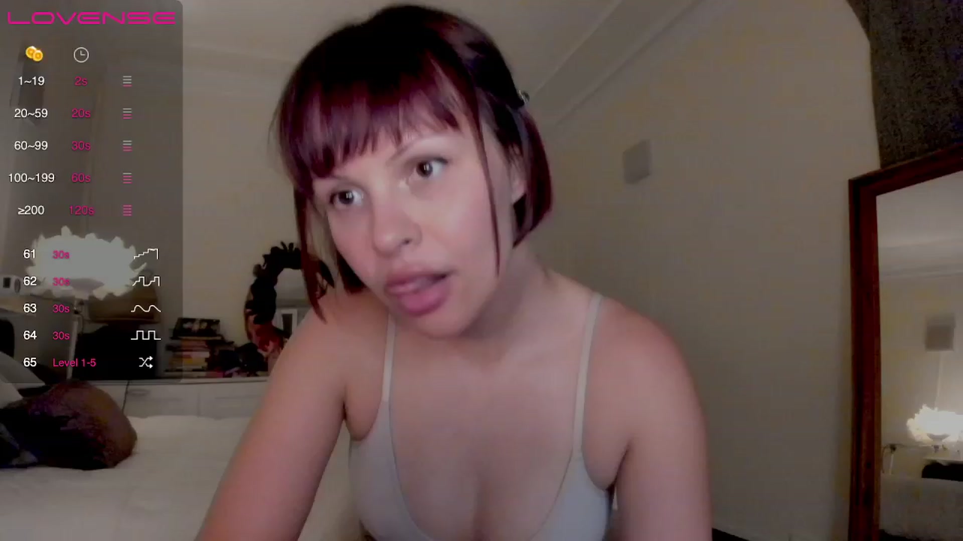 Gallery image thumbnail from wondertea's myfreecams stream on, 05/28/2023, 21:21 image 11 of 20