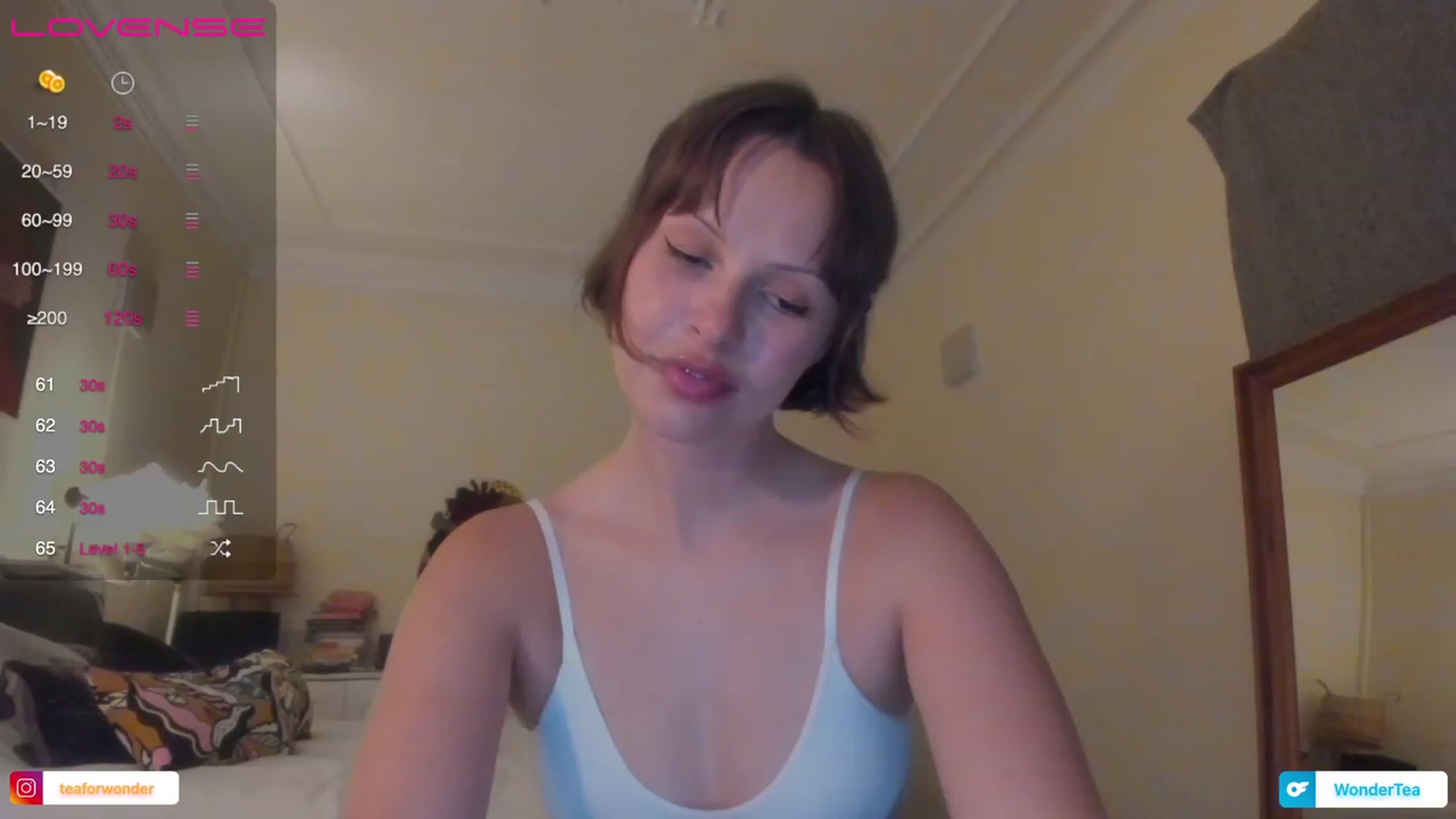 Gallery image thumbnail from wondertea's myfreecams stream on, 06/21/2023, 19:23 image 19 of 20