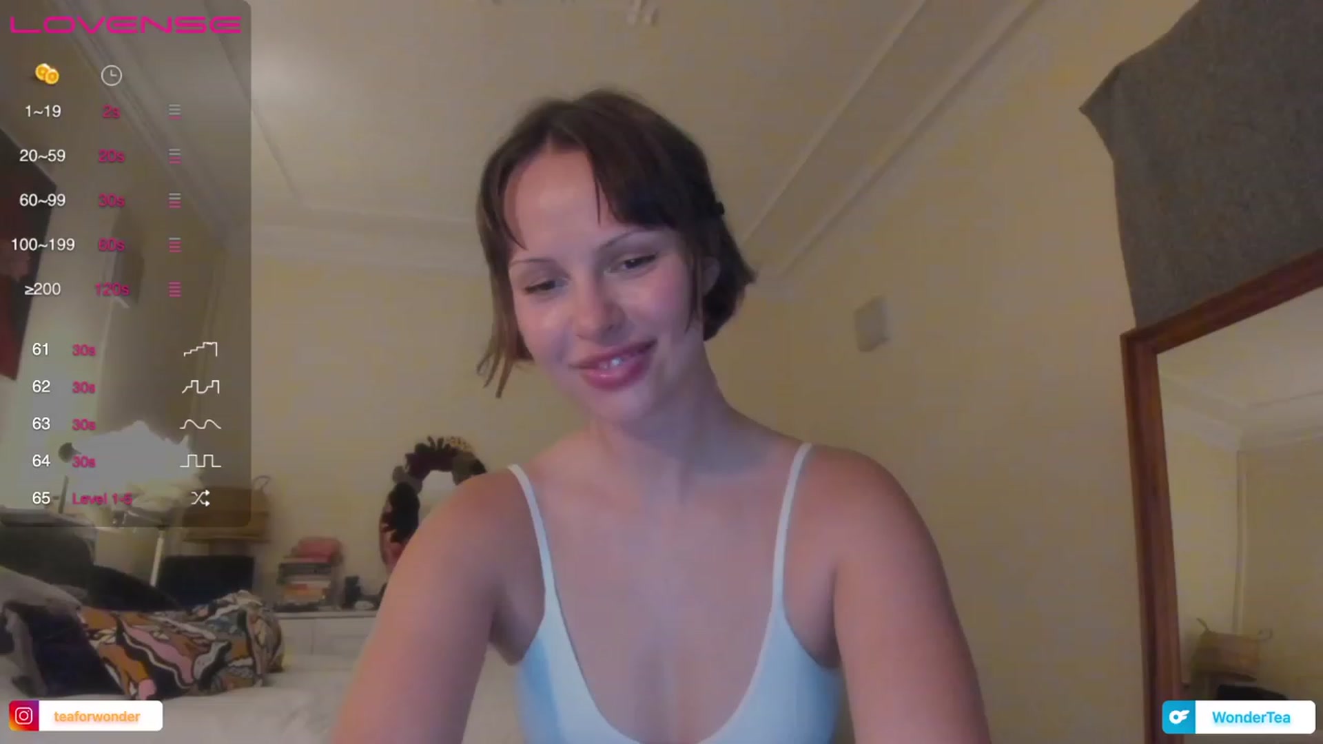 Gallery image thumbnail from wondertea's myfreecams stream on, 06/21/2023, 19:23 image 20 of 20