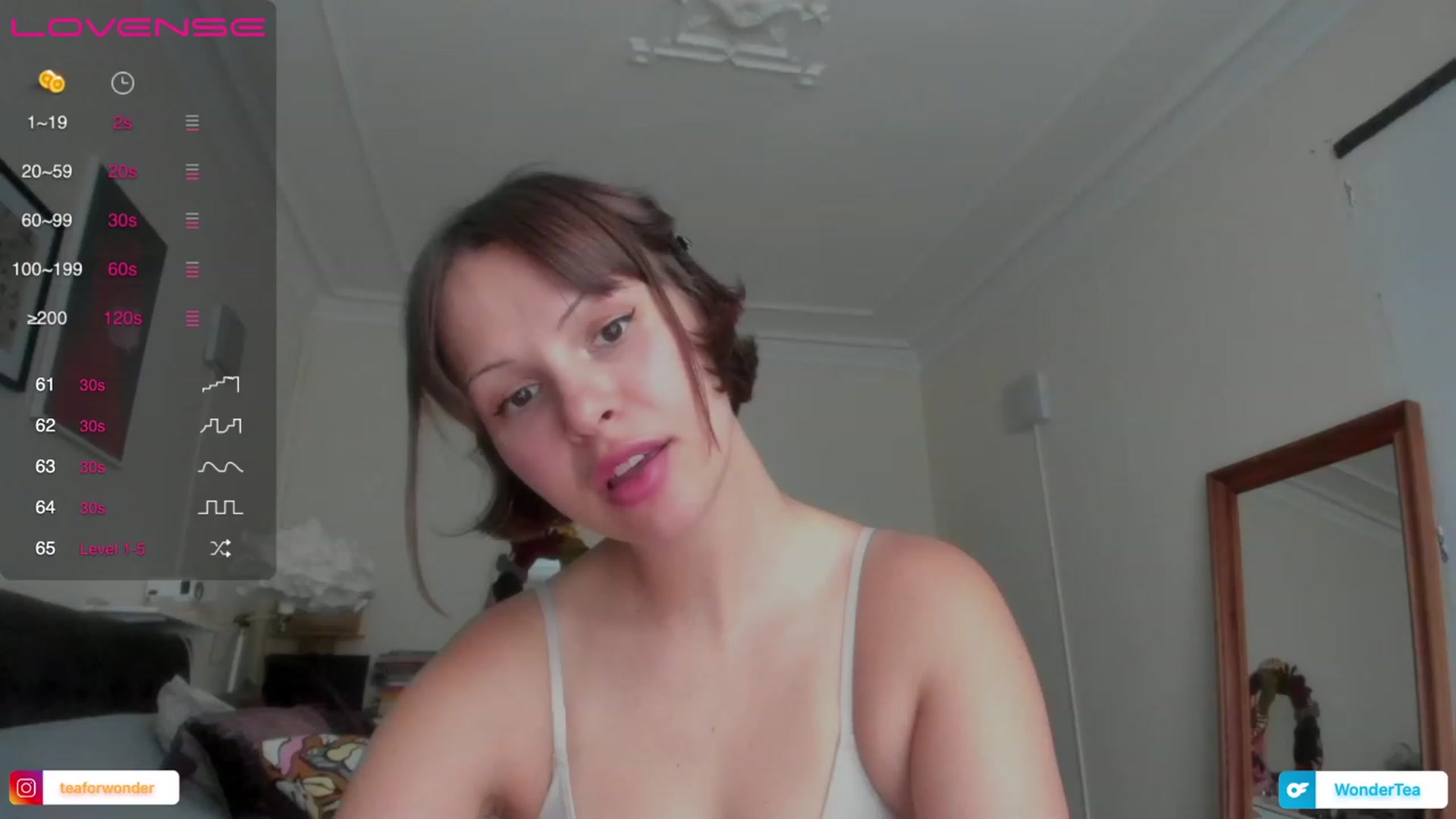 Gallery image thumbnail from wondertea's myfreecams stream on, 06/28/2023, 18:39 image 11 of 20