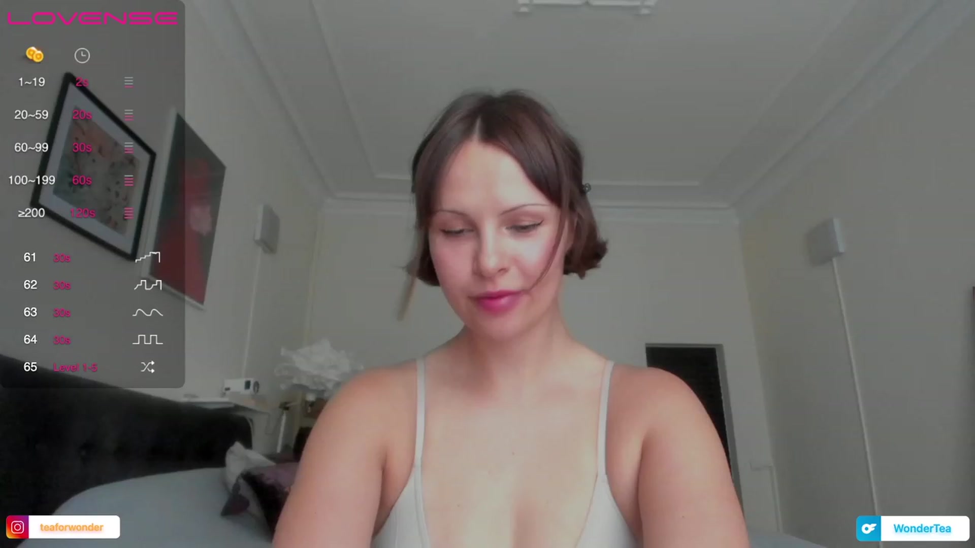 Gallery image thumbnail from wondertea's myfreecams stream on, 06/28/2023, 18:39 image 7 of 20