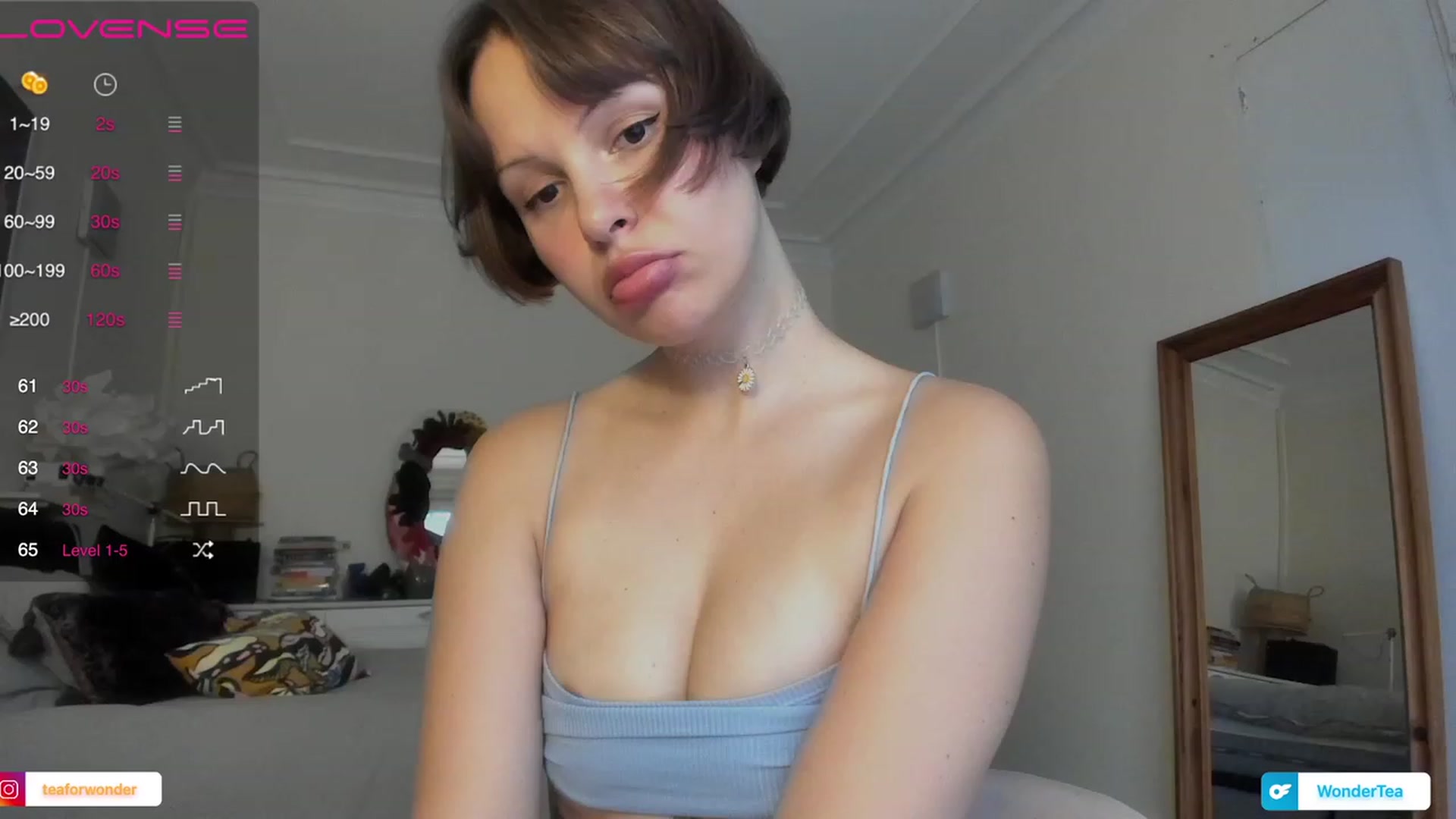 Gallery image thumbnail from wondertea's myfreecams stream on, 07/06/2023, 18:15 image 11 of 20