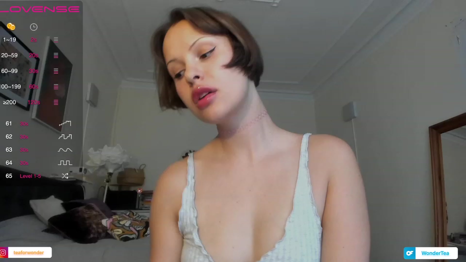 Gallery image thumbnail from wondertea's myfreecams stream on, 07/08/2023, 18:59 image 6 of 20
