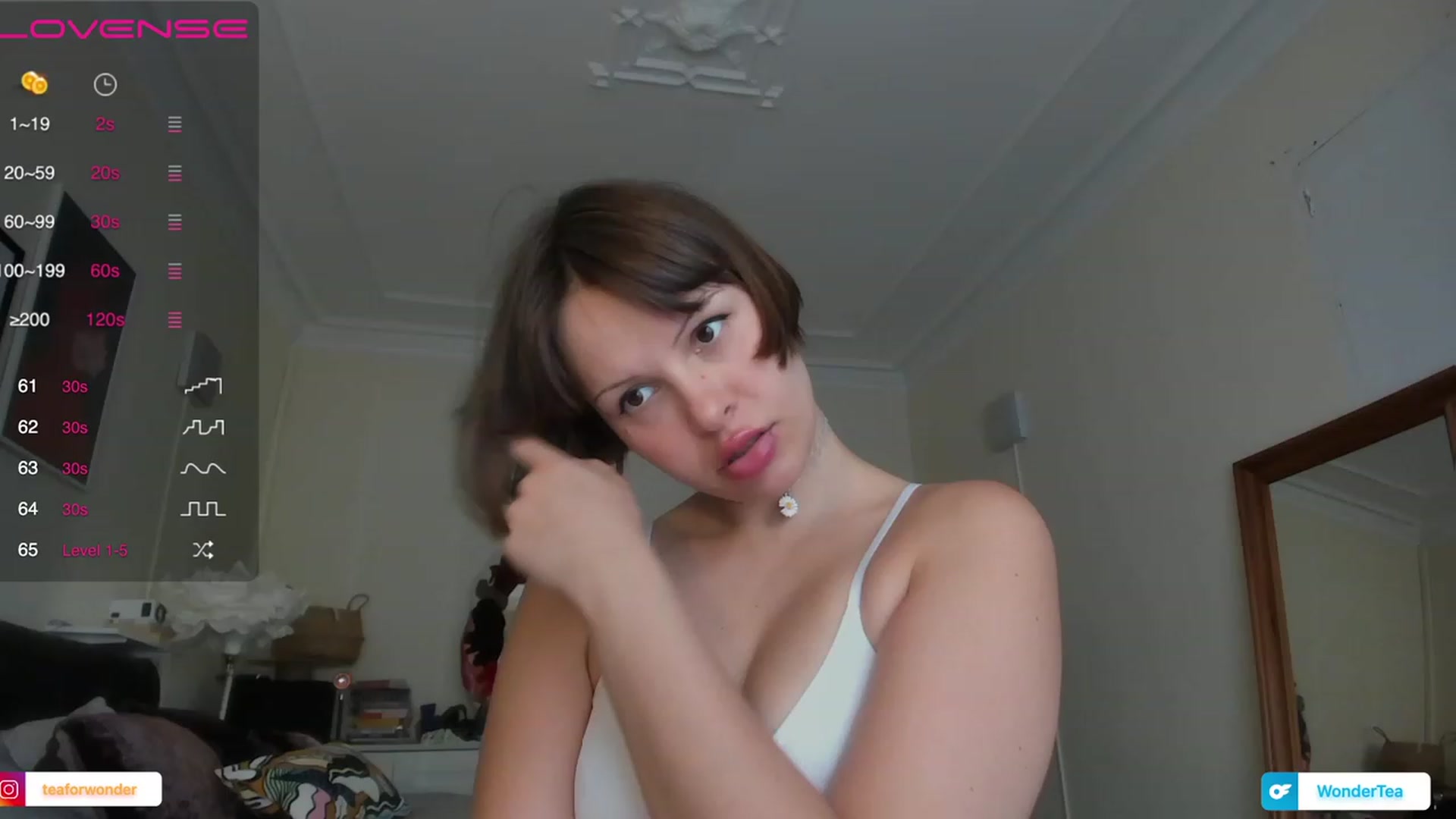 Gallery image thumbnail from wondertea's myfreecams stream on, 07/09/2023, 15:57 image 16 of 20