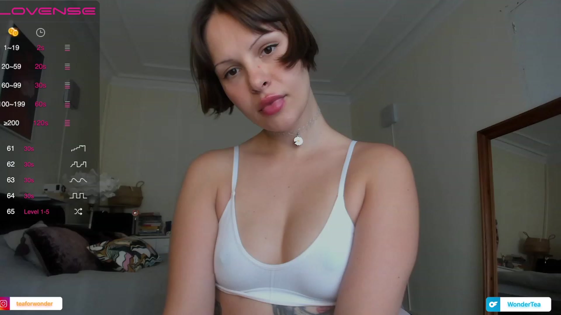 Gallery image thumbnail from wondertea's myfreecams stream on, 07/09/2023, 15:57 image 15 of 20