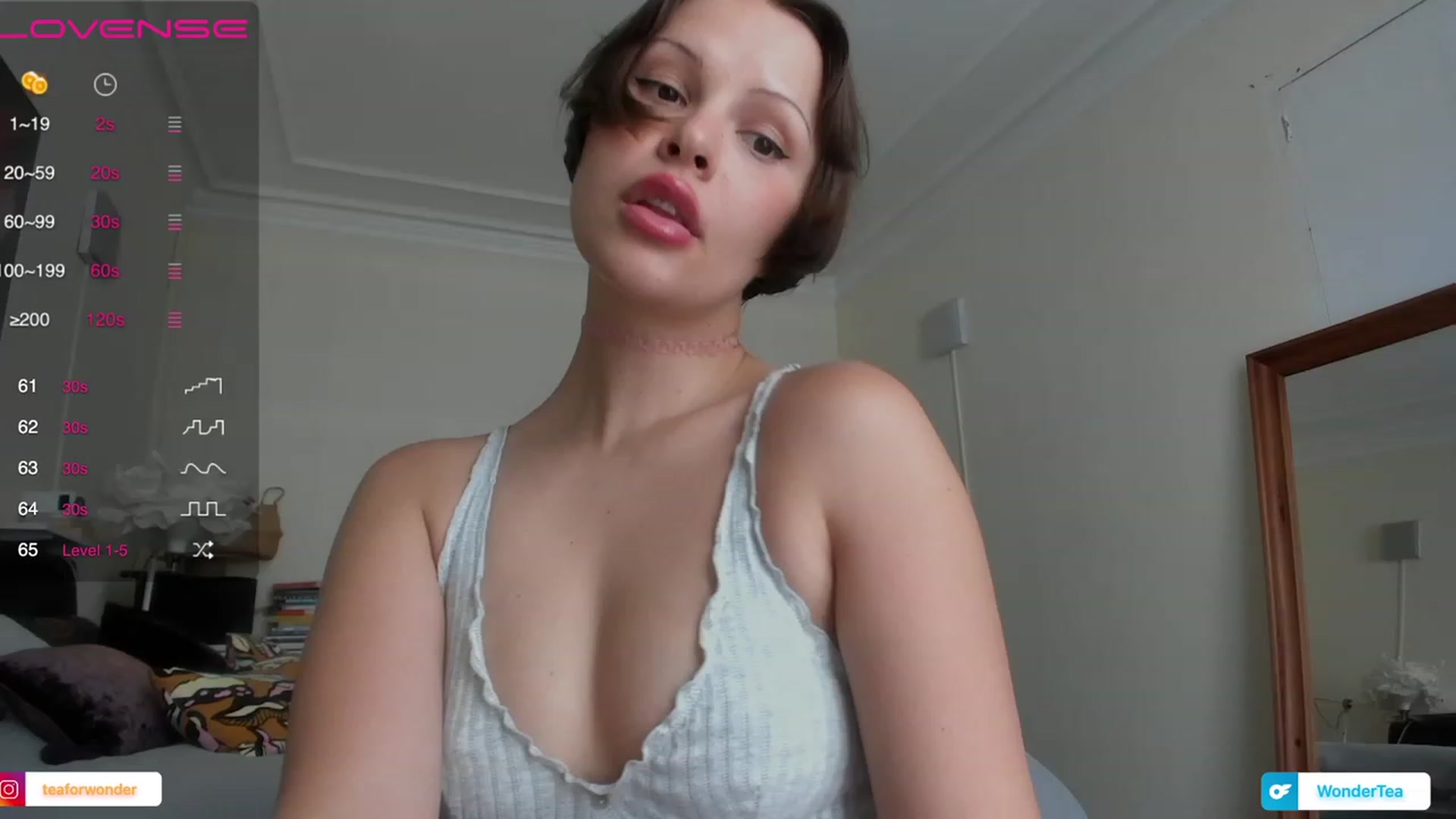 Gallery image thumbnail from wondertea's myfreecams stream on, 07/10/2023, 18:22 image 1 of 20