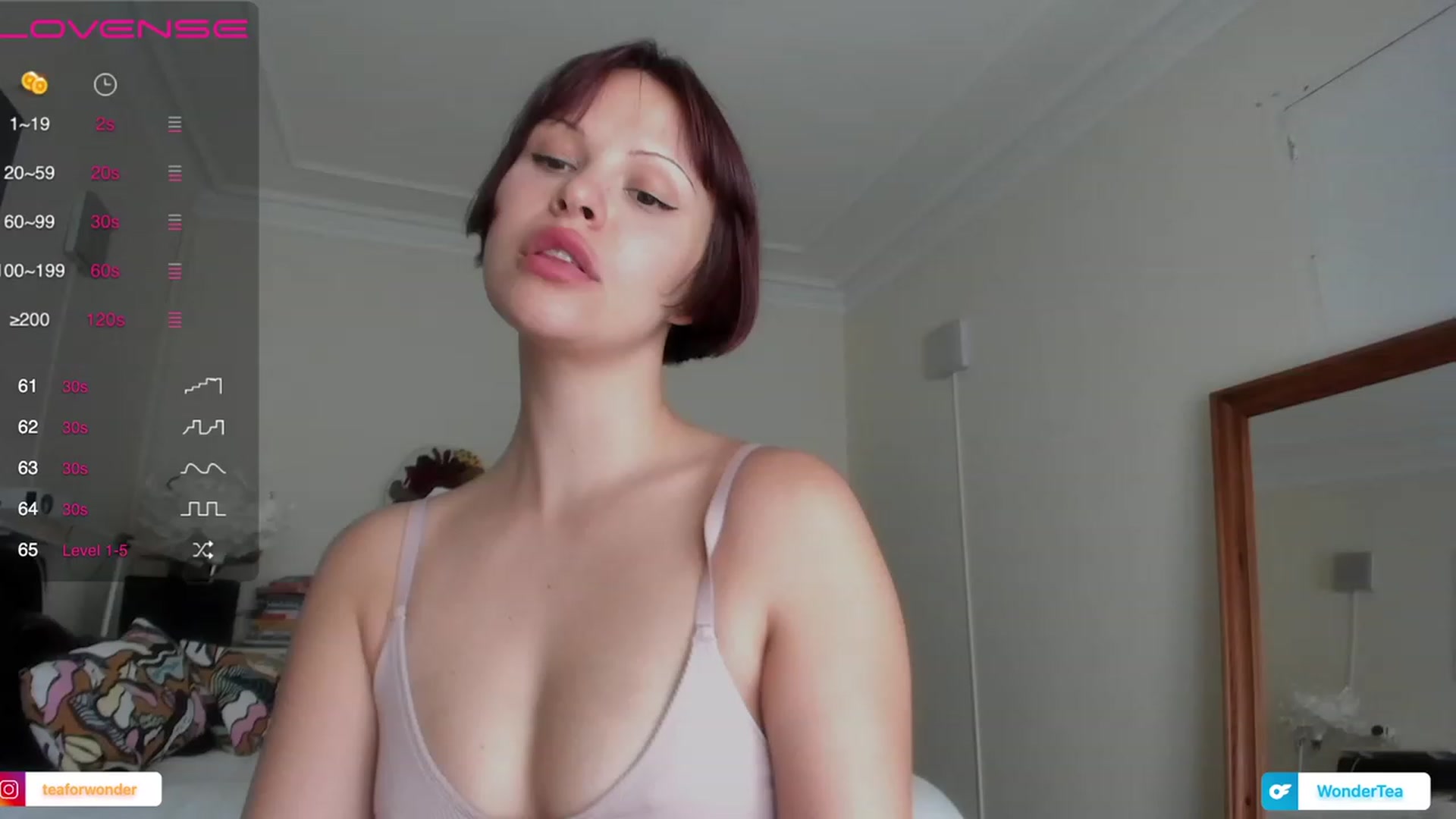 Gallery image thumbnail from wondertea's myfreecams stream on, 07/12/2023, 15:17 image 5 of 20