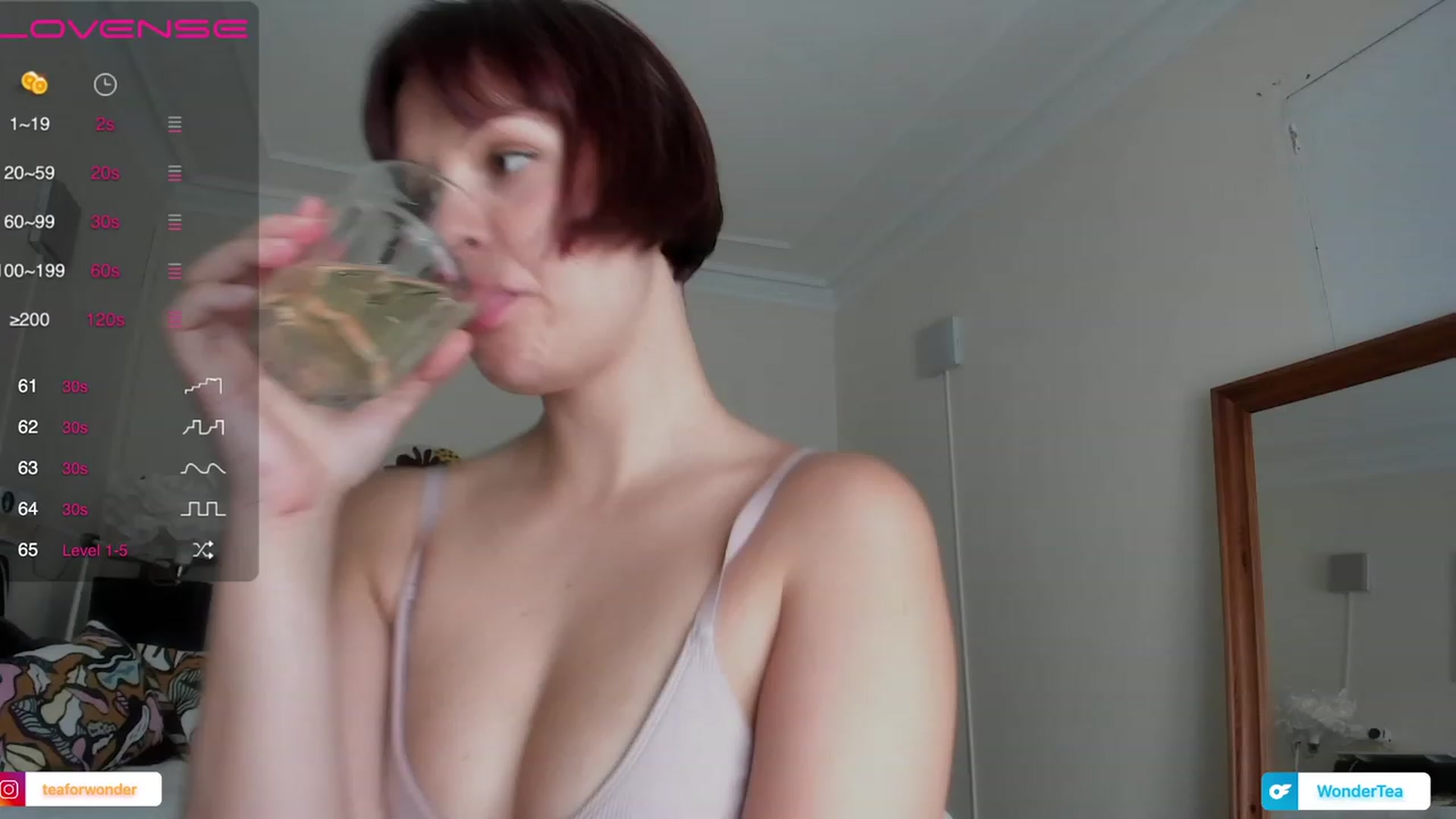 Gallery image thumbnail from wondertea's myfreecams stream on, 07/12/2023, 15:17 image 8 of 20