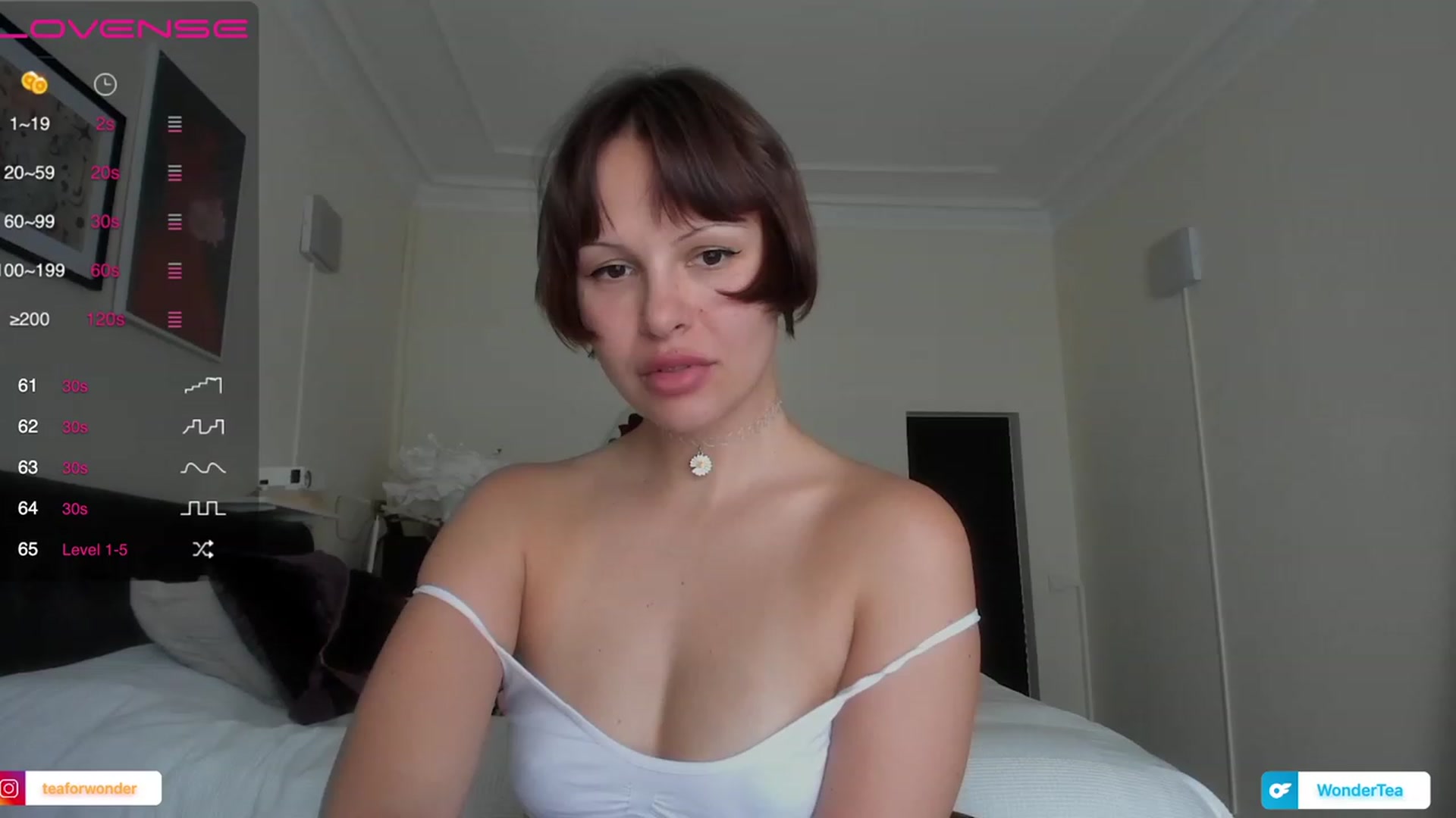 Gallery image thumbnail from wondertea's myfreecams stream on, 07/15/2023, 14:04 image 7 of 20