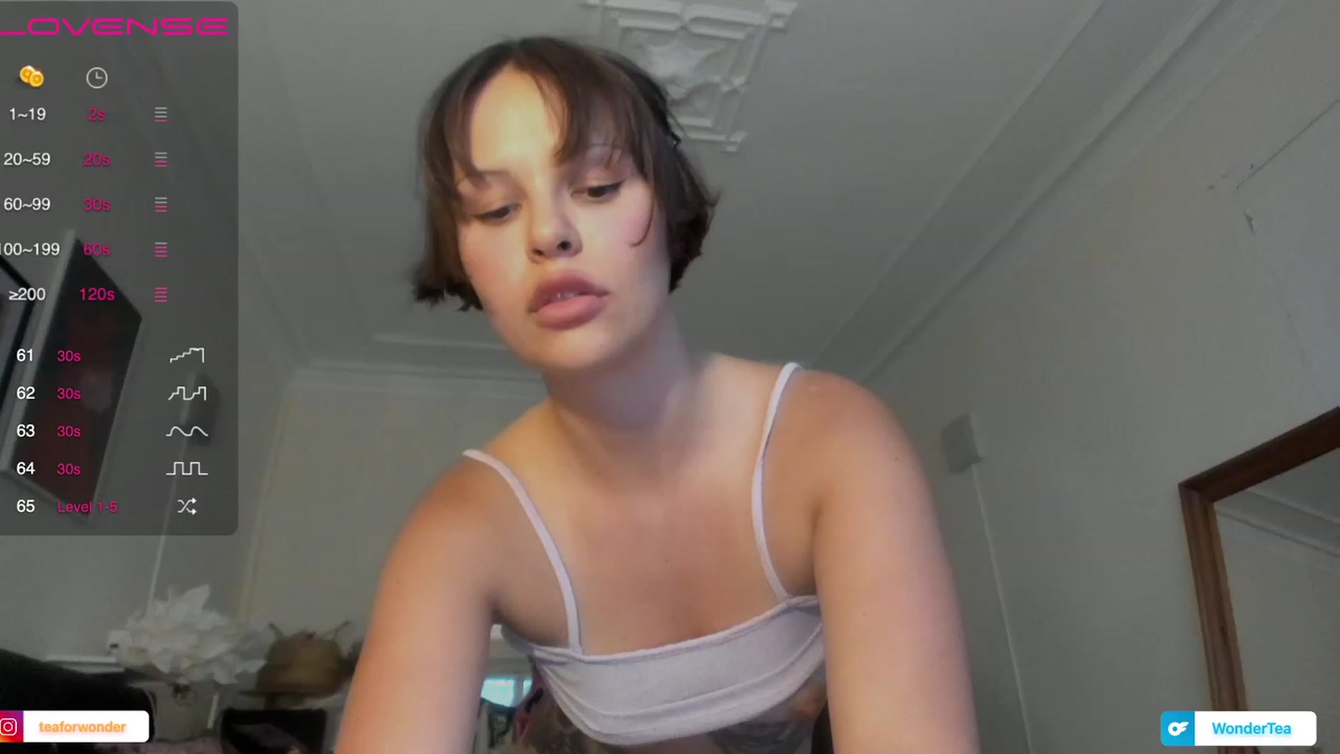 Gallery image thumbnail from wondertea's myfreecams stream on, 07/22/2023, 20:07 image 4 of 20