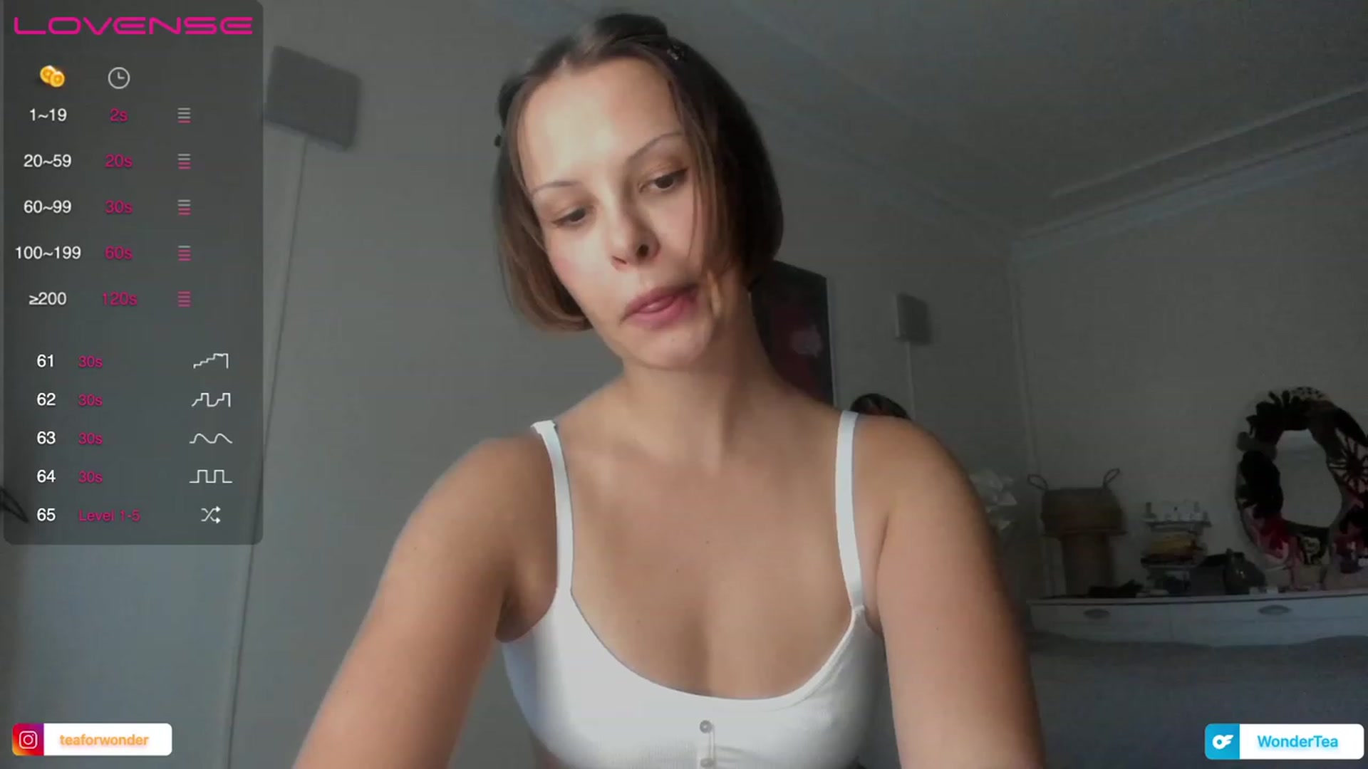 Gallery image thumbnail from wondertea's myfreecams stream on, 09/22/2023, 18:53 image 3 of 20
