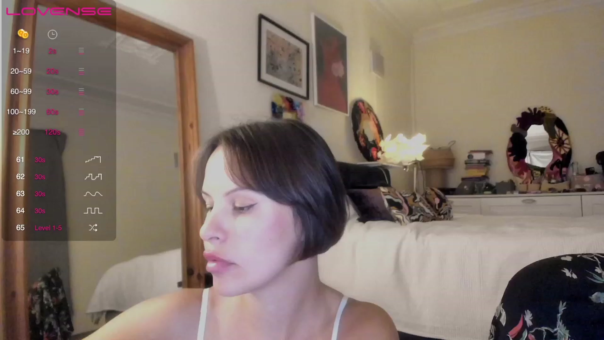 Gallery image thumbnail from wondertea's myfreecams stream on, 10/25/2023, 21:28 image 8 of 20