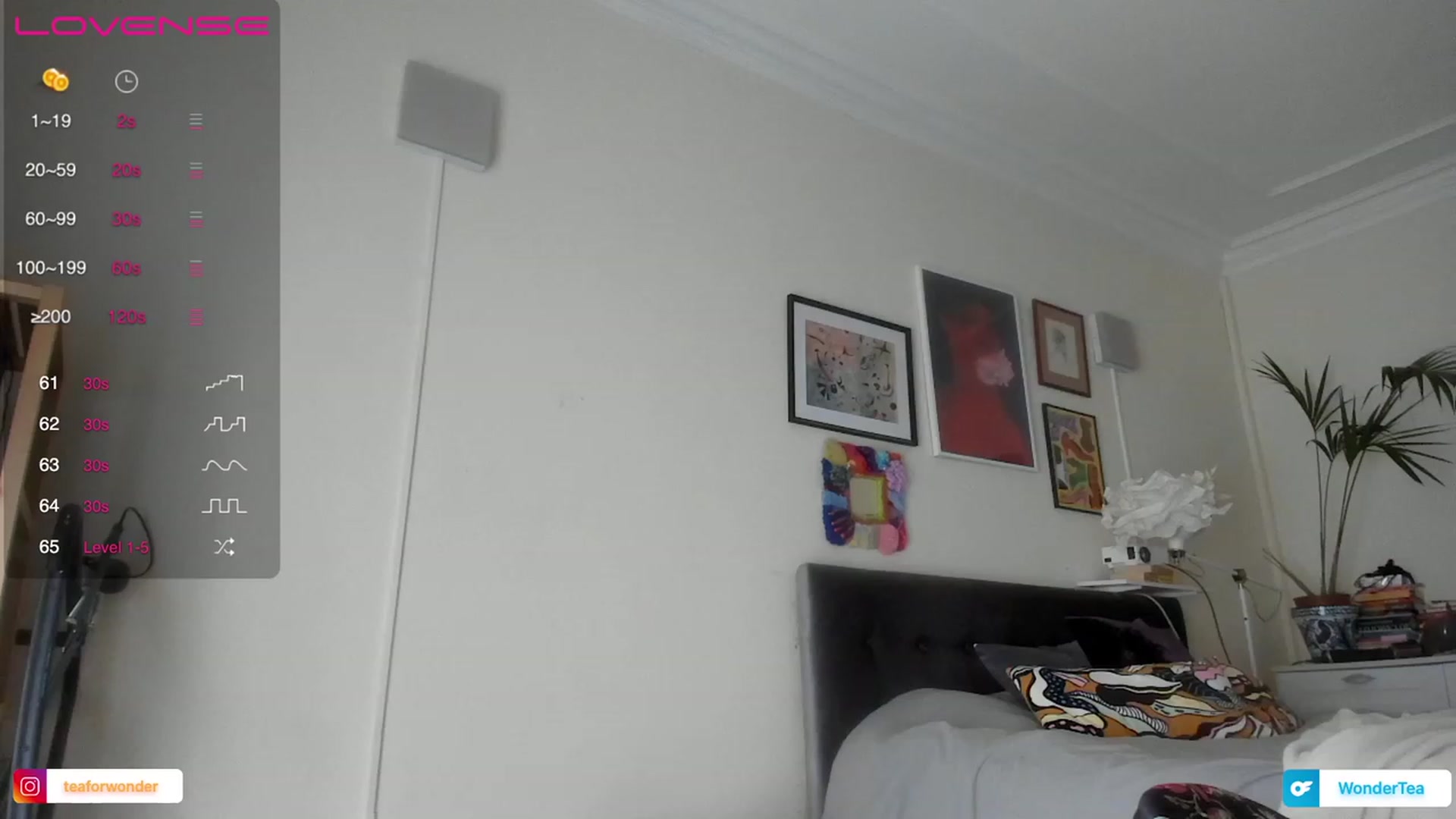 Gallery image thumbnail from wondertea's myfreecams stream on, 12/01/2023, 13:30 image 3 of 20