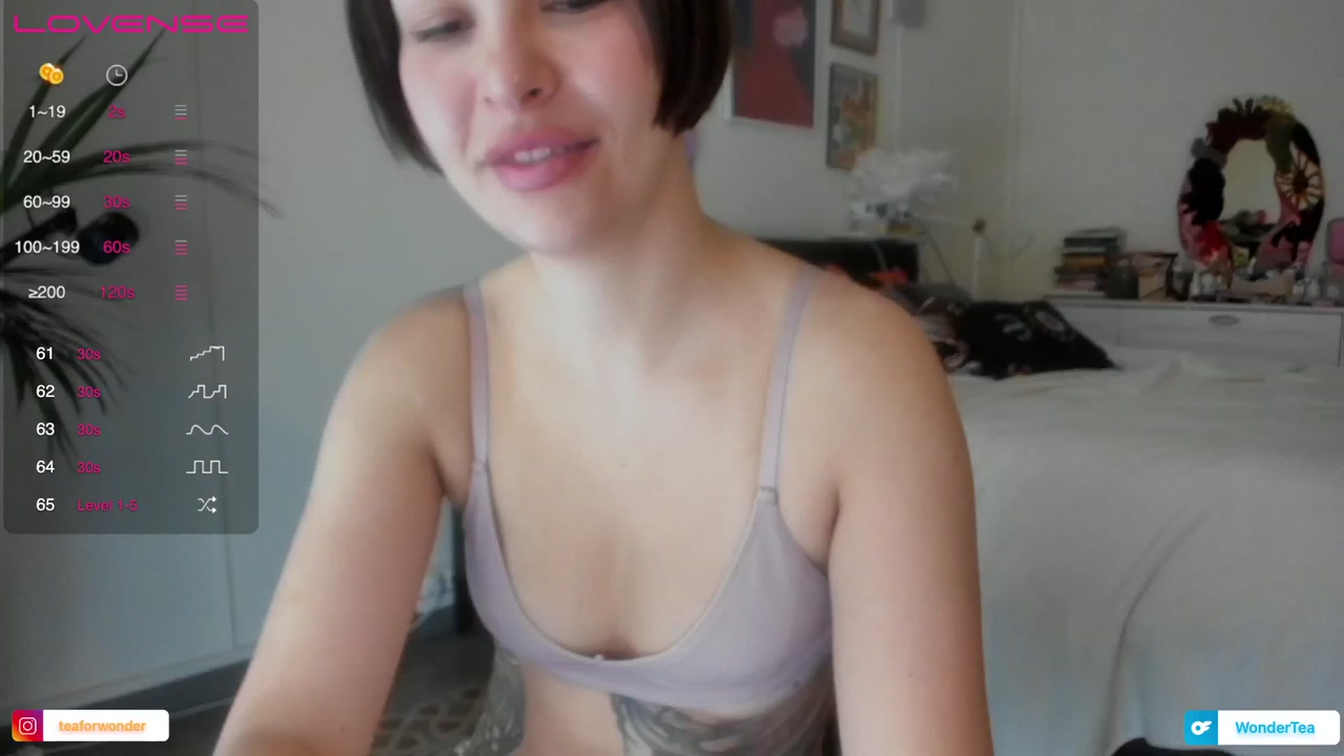 Gallery image thumbnail from wondertea's myfreecams stream on, 12/22/2023, 09:54 image 18 of 20
