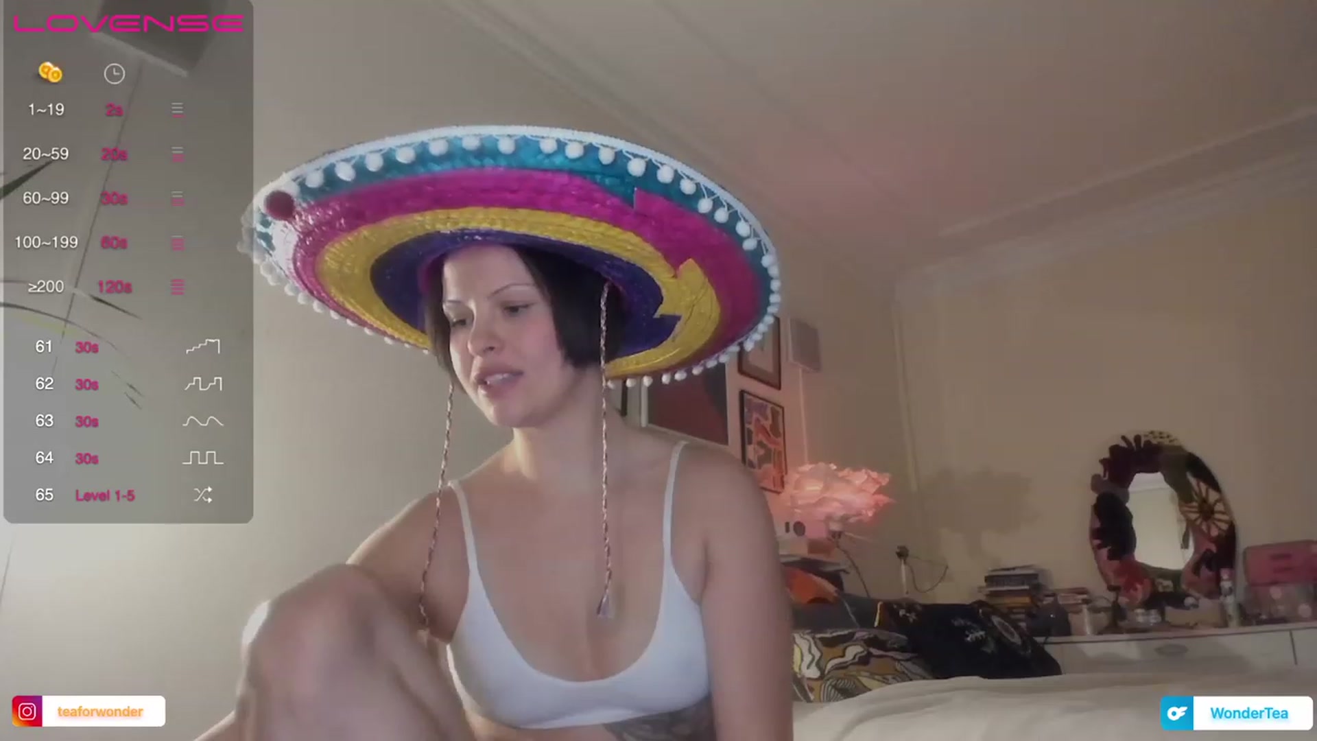 Gallery image thumbnail from wondertea's myfreecams stream on, 12/23/2023, 19:47 image 14 of 20