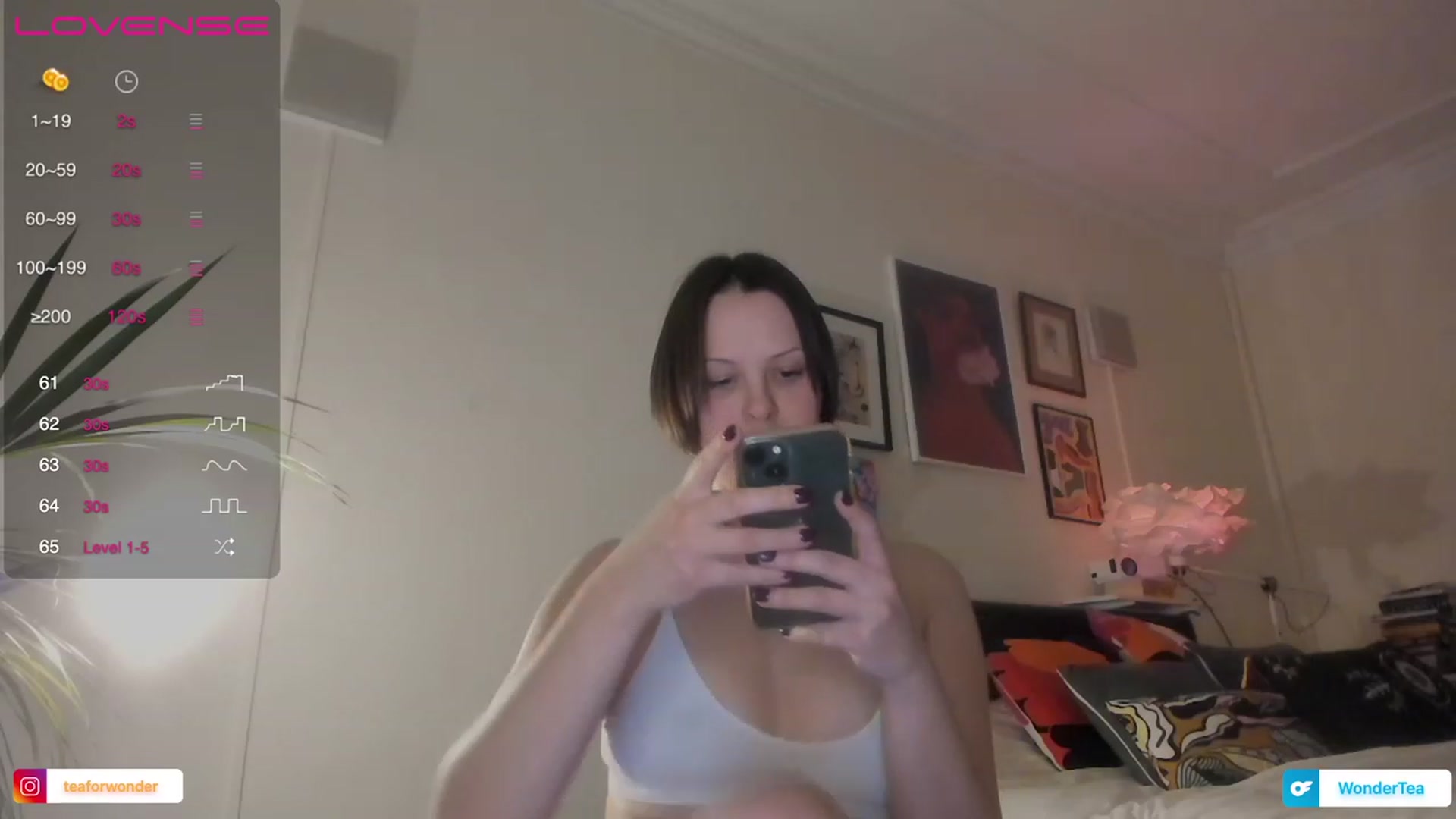 Gallery image thumbnail from wondertea's myfreecams stream on, 12/23/2023, 21:43 image 8 of 20