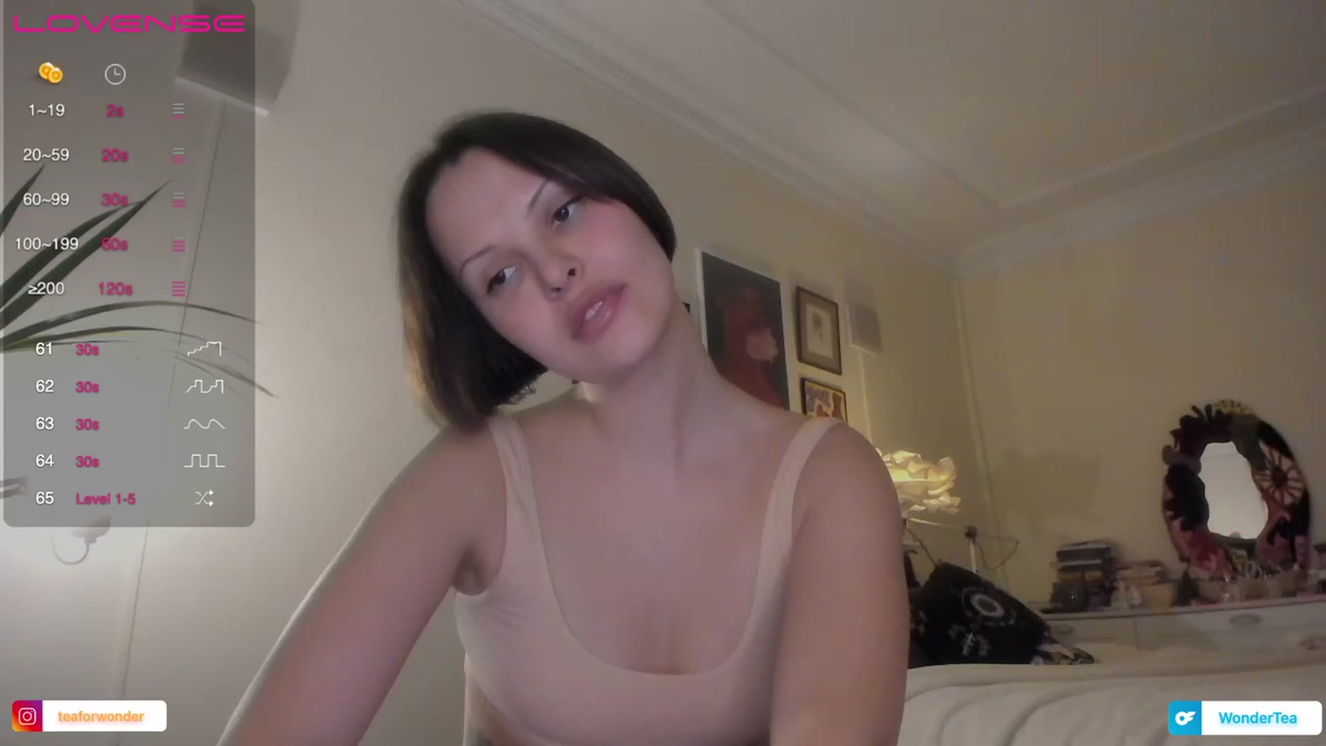 Gallery image thumbnail from wondertea's myfreecams stream on, 12/26/2023, 20:07 image 11 of 20