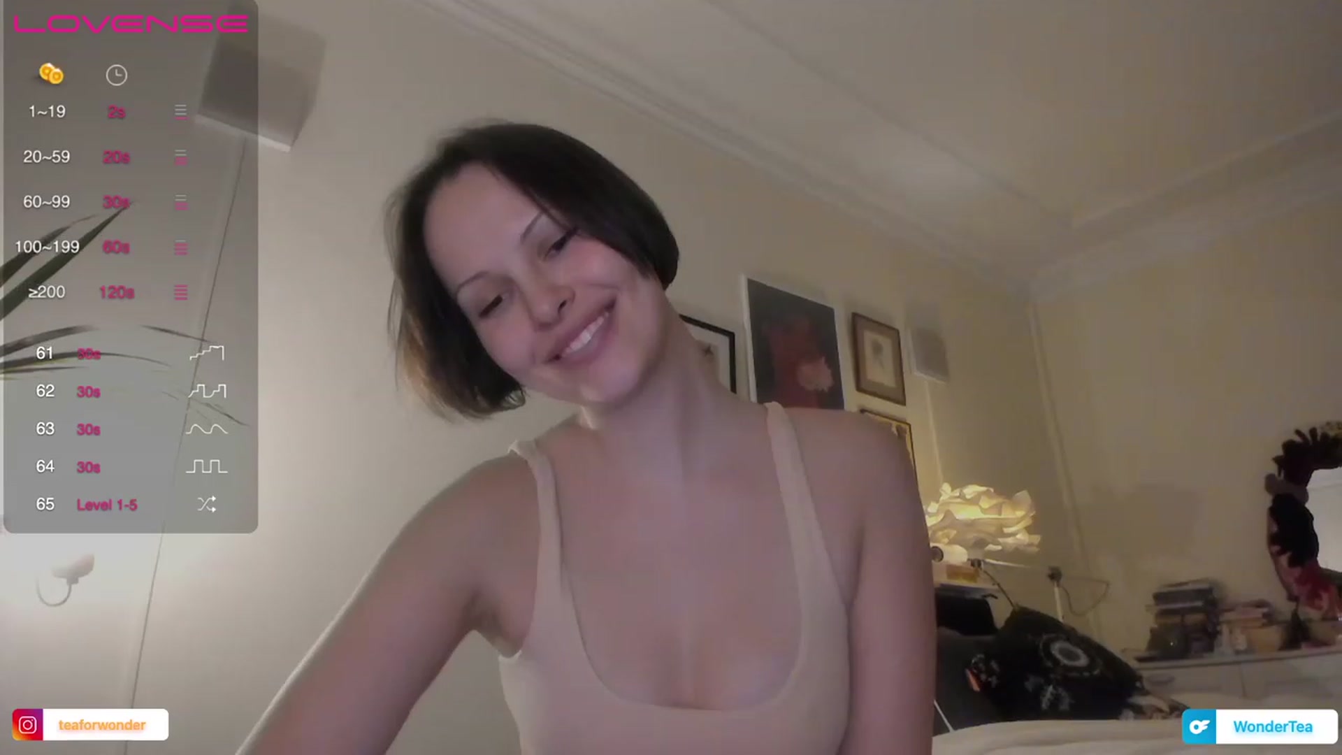 Gallery image thumbnail from wondertea's myfreecams stream on, 12/26/2023, 20:07 image 14 of 20