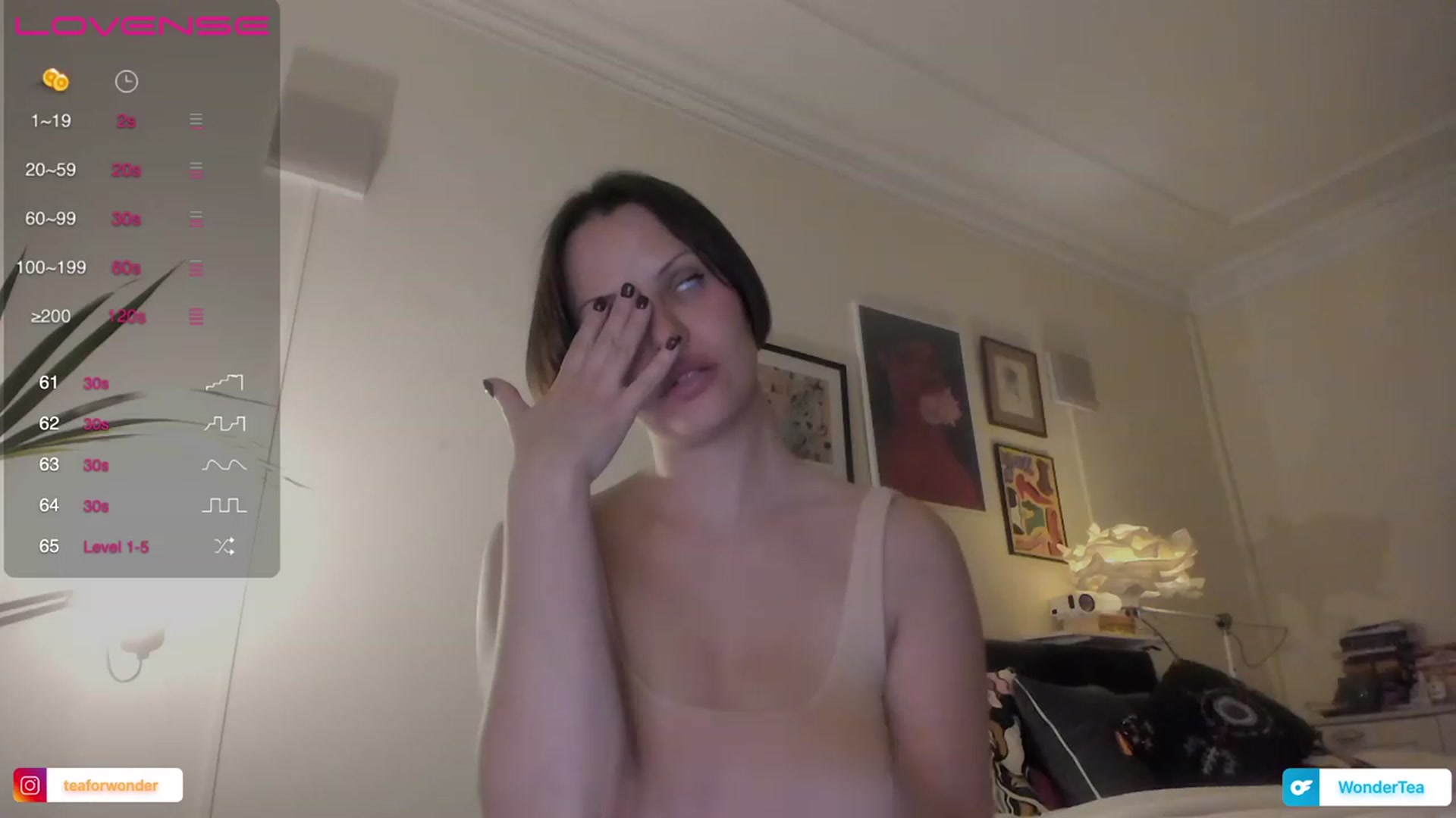 Gallery image thumbnail from wondertea's myfreecams stream on, 12/26/2023, 20:07 image 18 of 20