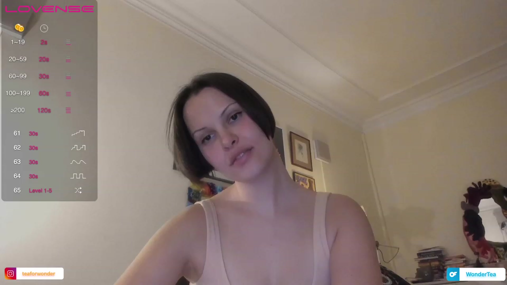 Gallery image thumbnail from wondertea's myfreecams stream on, 12/26/2023, 21:35 image 4 of 20