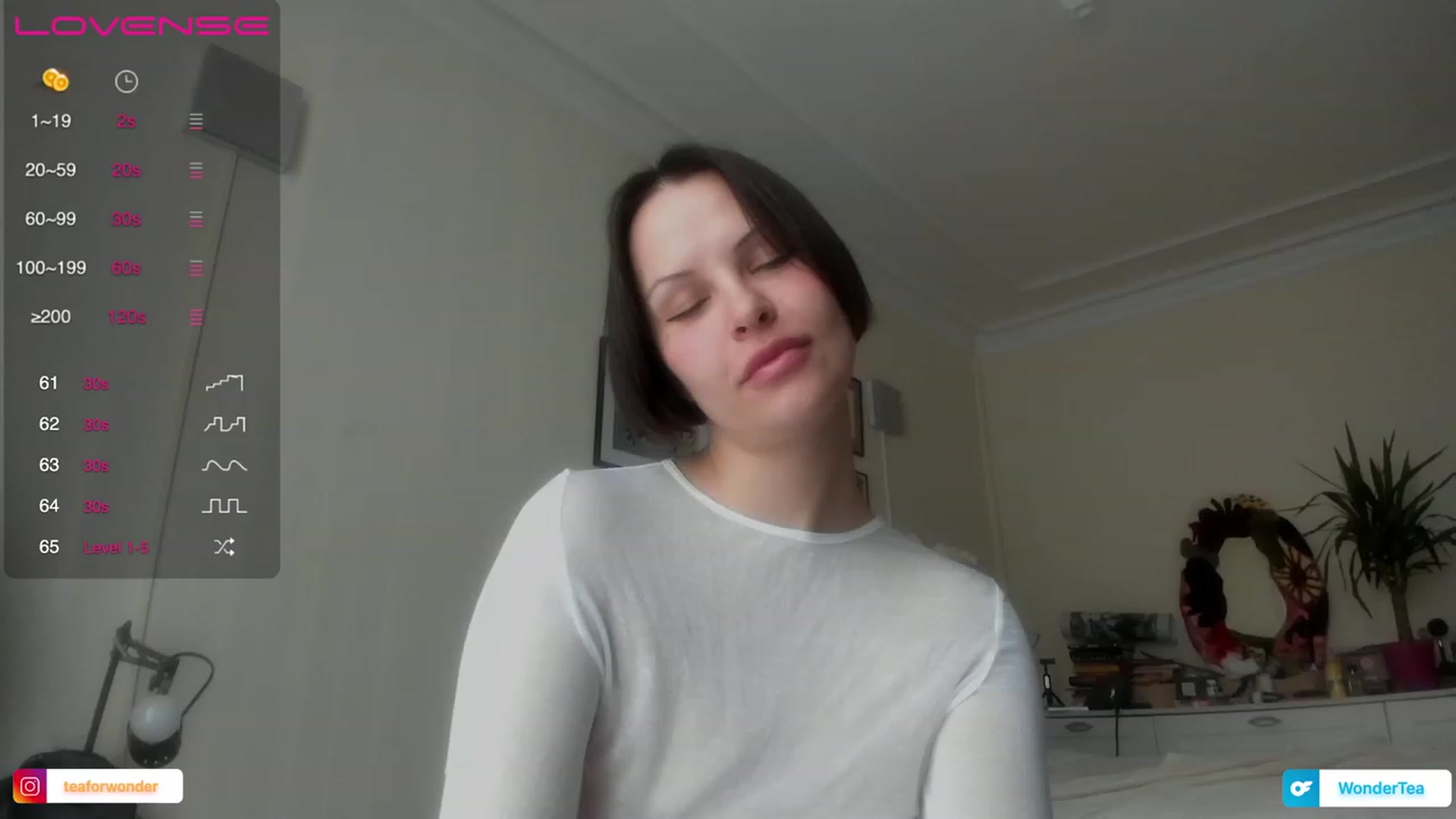 Gallery image thumbnail from wondertea's myfreecams stream on, 12/31/2023, 15:29 image 13 of 20