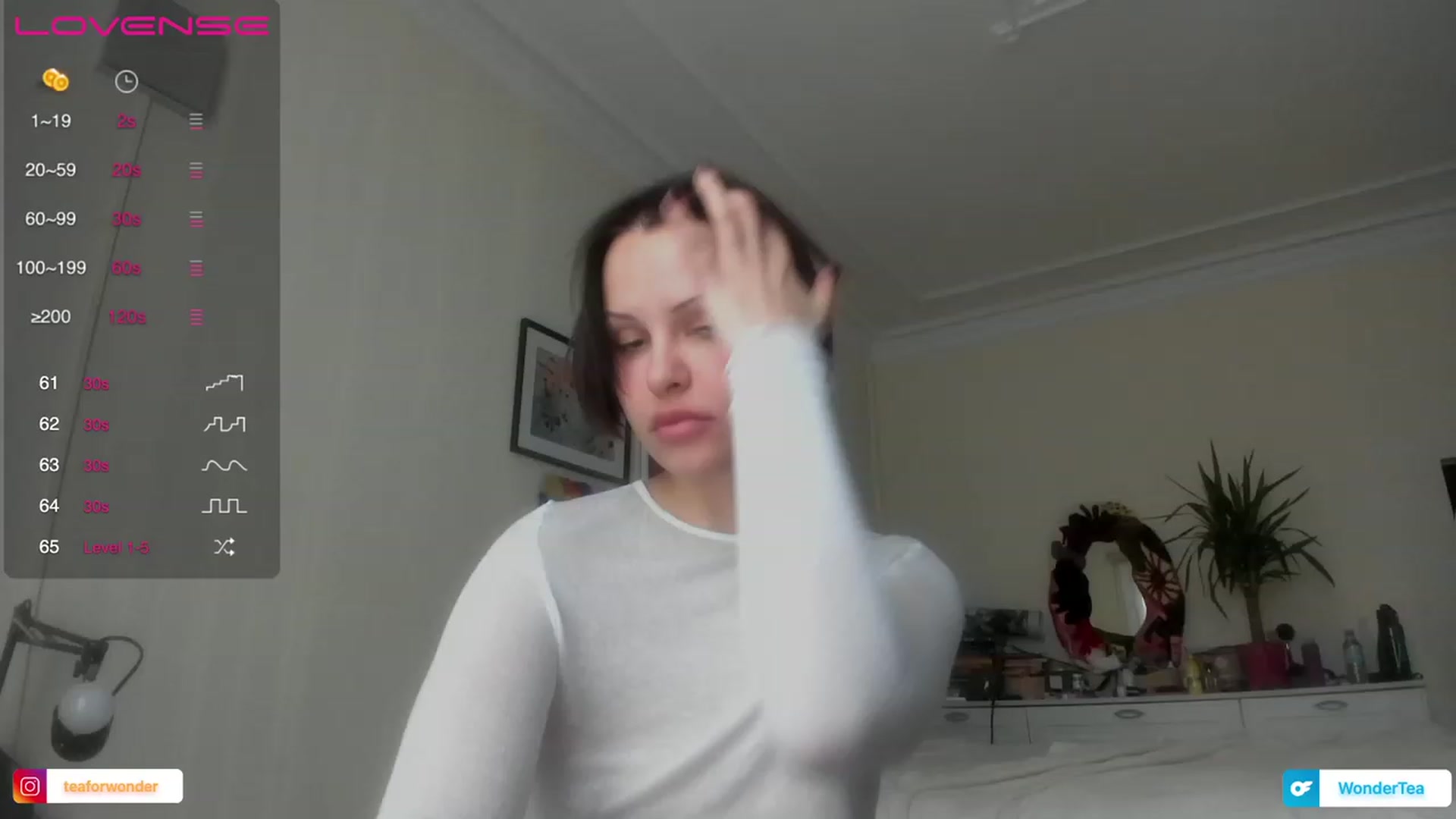 Gallery image thumbnail from wondertea's myfreecams stream on, 12/31/2023, 15:29 image 19 of 20