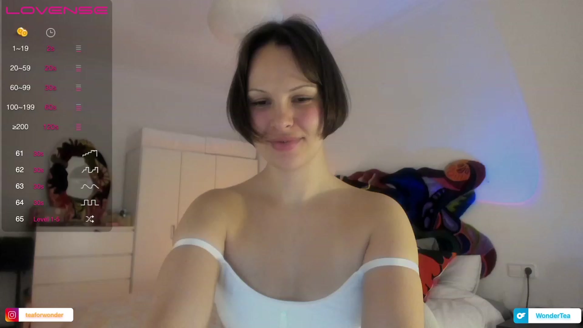 Gallery image thumbnail from wondertea's myfreecams stream on, 01/15/2024, 20:42 image 9 of 20