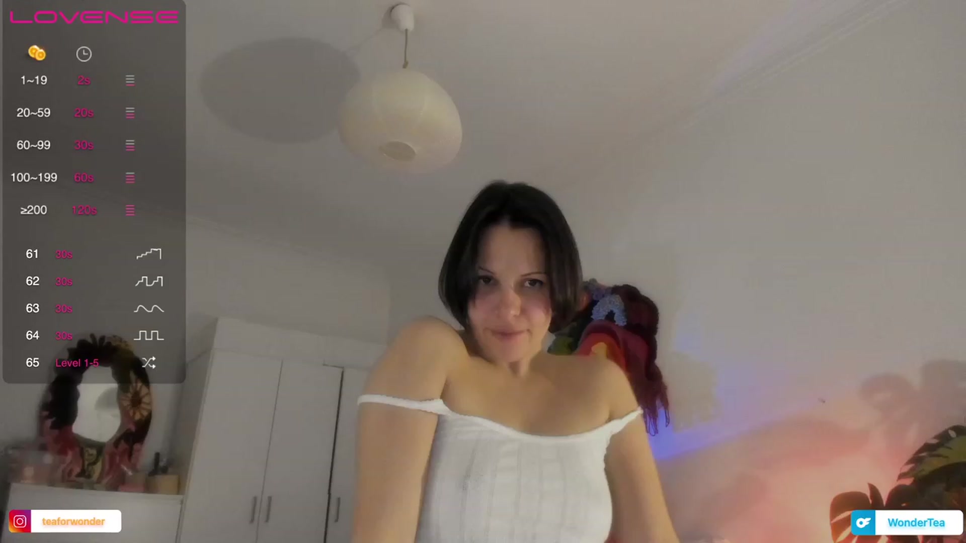 Gallery image thumbnail from wondertea's myfreecams stream on, 01/27/2024, 20:11 image 5 of 20