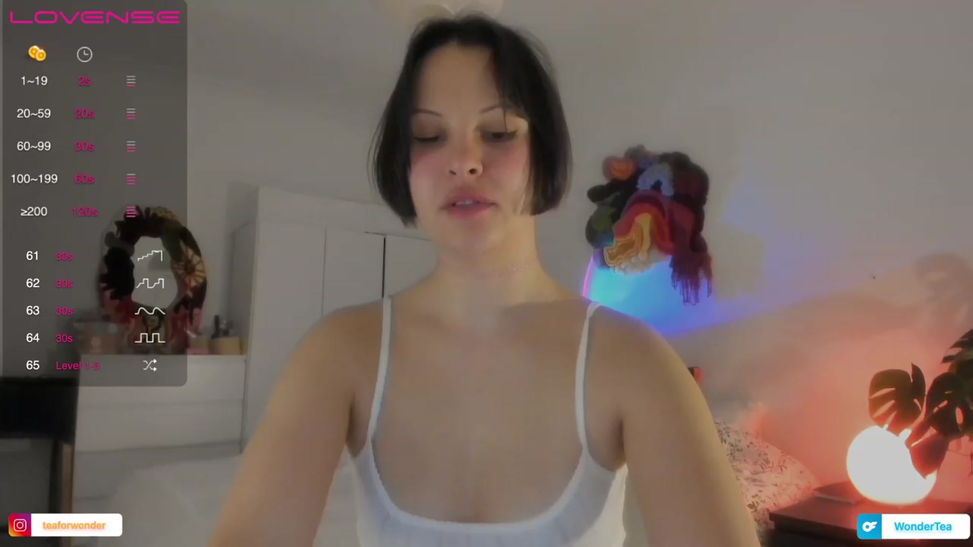 Gallery image thumbnail from wondertea's myfreecams stream on, 01/27/2024, 20:11 image 19 of 20