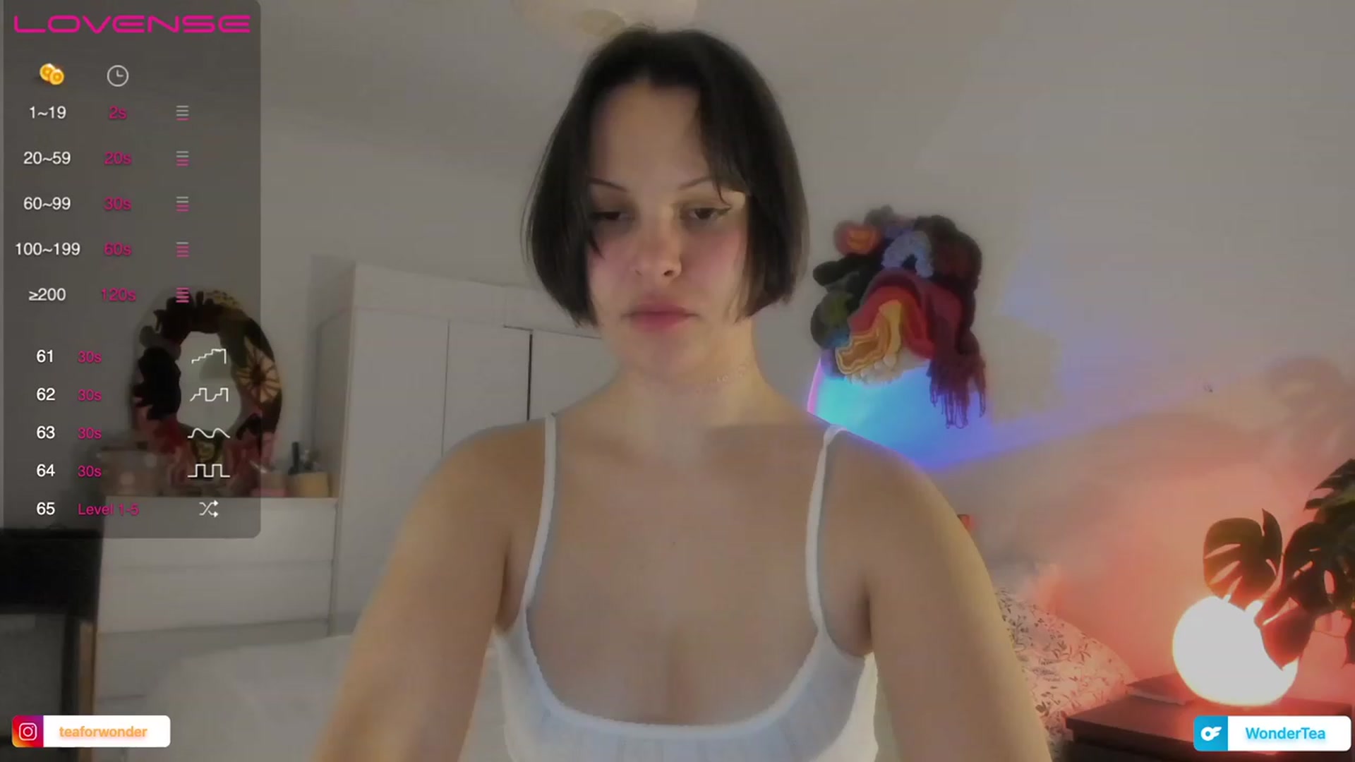 Gallery image thumbnail from wondertea's myfreecams stream on, 01/27/2024, 20:11 image 17 of 20