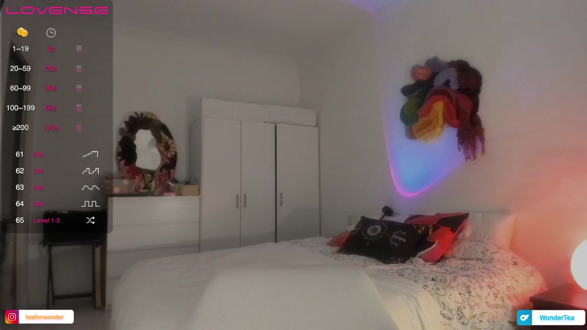 Gallery image thumbnail from wondertea's myfreecams stream on, 01/28/2024, 21:48 image 4 of 20