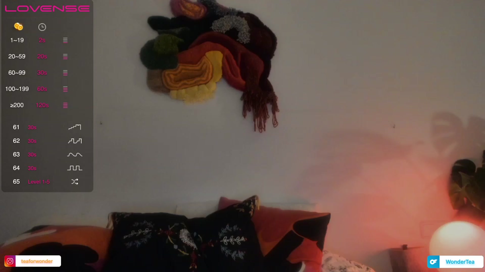 Gallery image thumbnail from wondertea's myfreecams stream on, 01/28/2024, 21:48 image 15 of 20