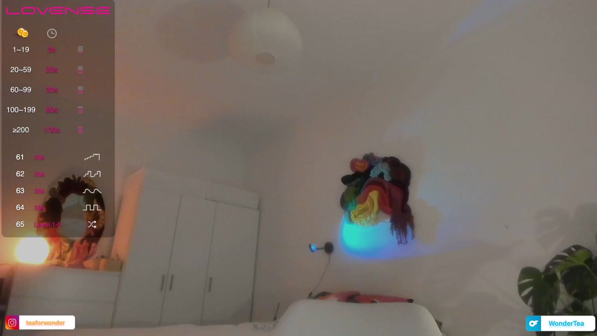 Gallery image thumbnail from wondertea's myfreecams stream on, 01/30/2024, 21:06 image 9 of 20