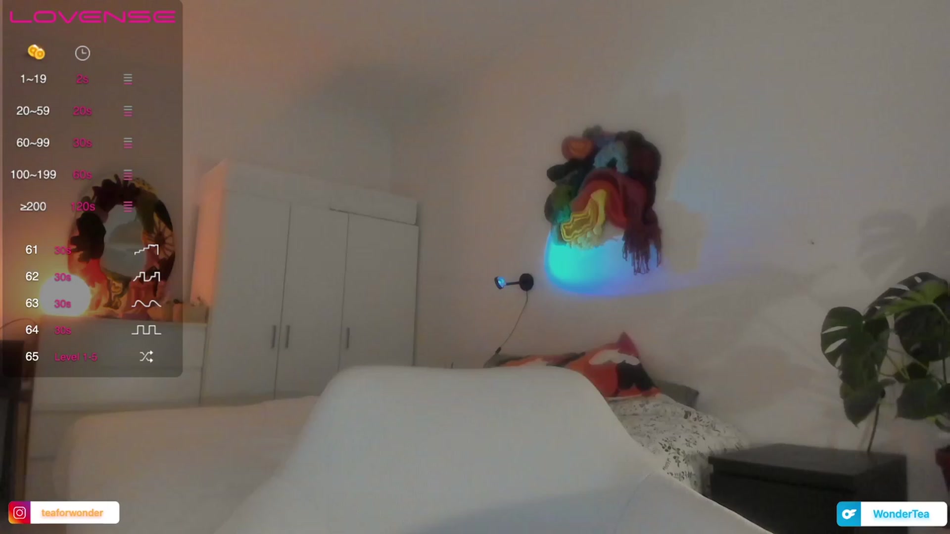 Gallery image thumbnail from wondertea's myfreecams stream on, 01/30/2024, 21:06 image 13 of 20