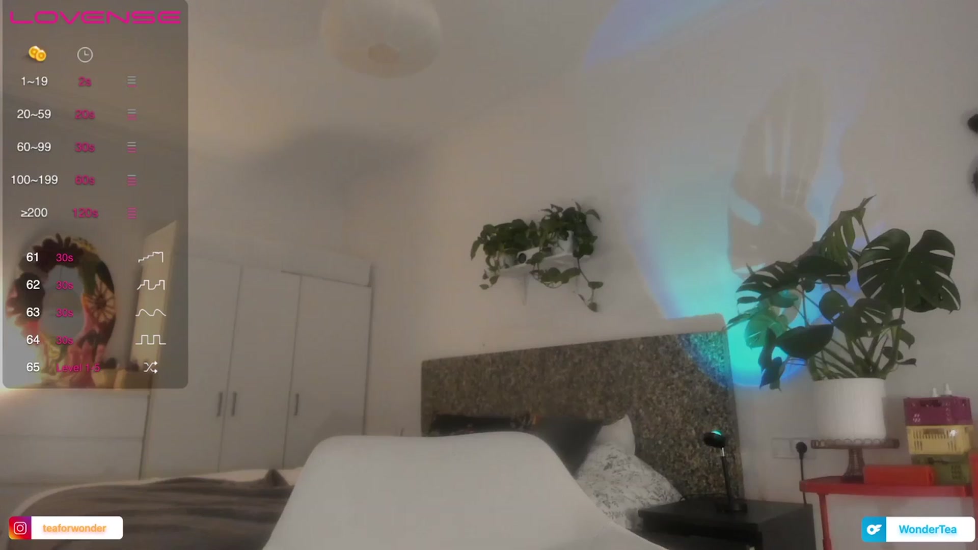 Gallery image thumbnail from wondertea's myfreecams stream on, 02/08/2024, 20:28 image 7 of 20