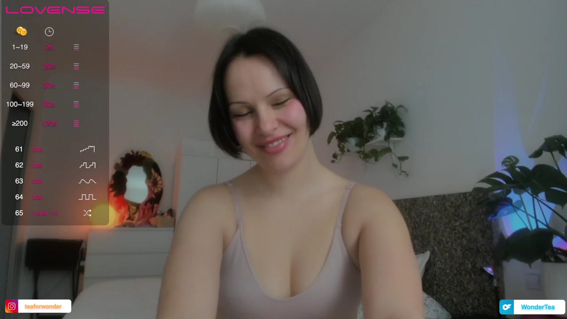 Gallery image thumbnail from wondertea's myfreecams stream on, 02/11/2024, 13:12 image 2 of 20