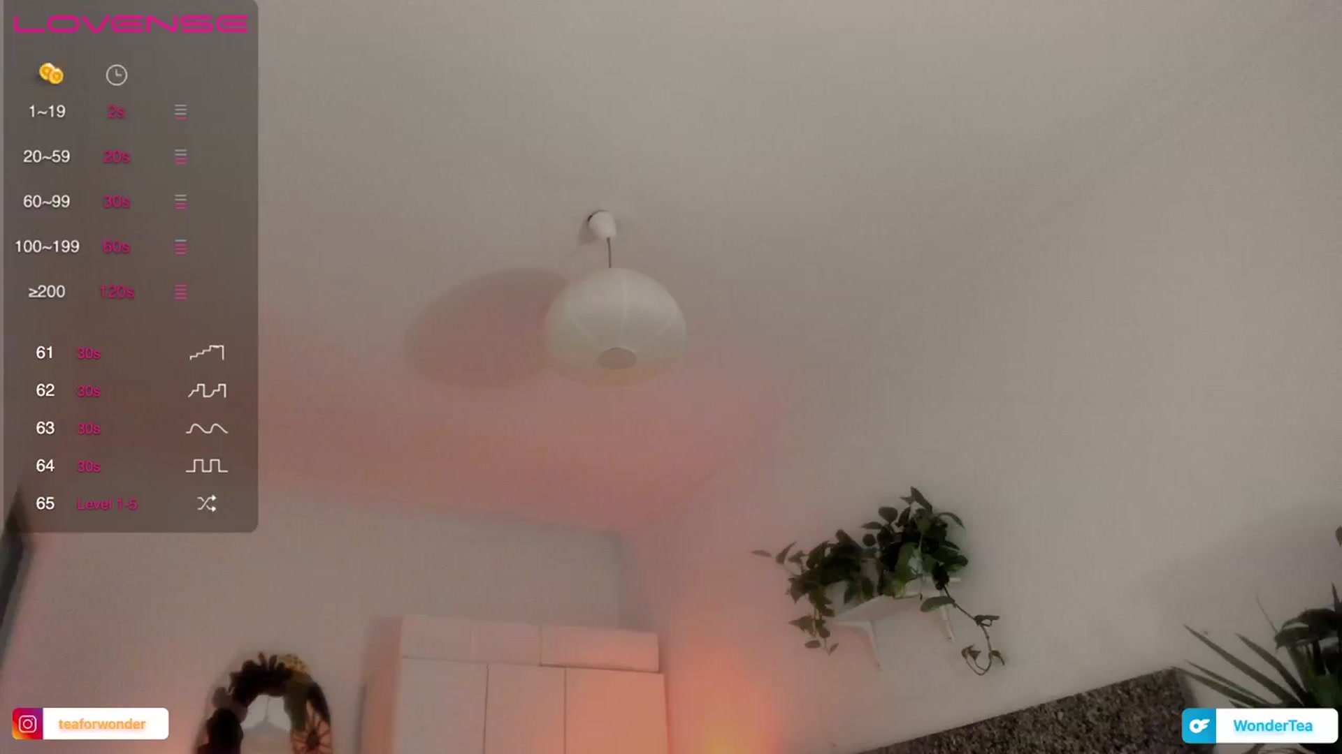 Gallery image thumbnail from wondertea's myfreecams stream on, 02/20/2024, 20:33 image 18 of 20