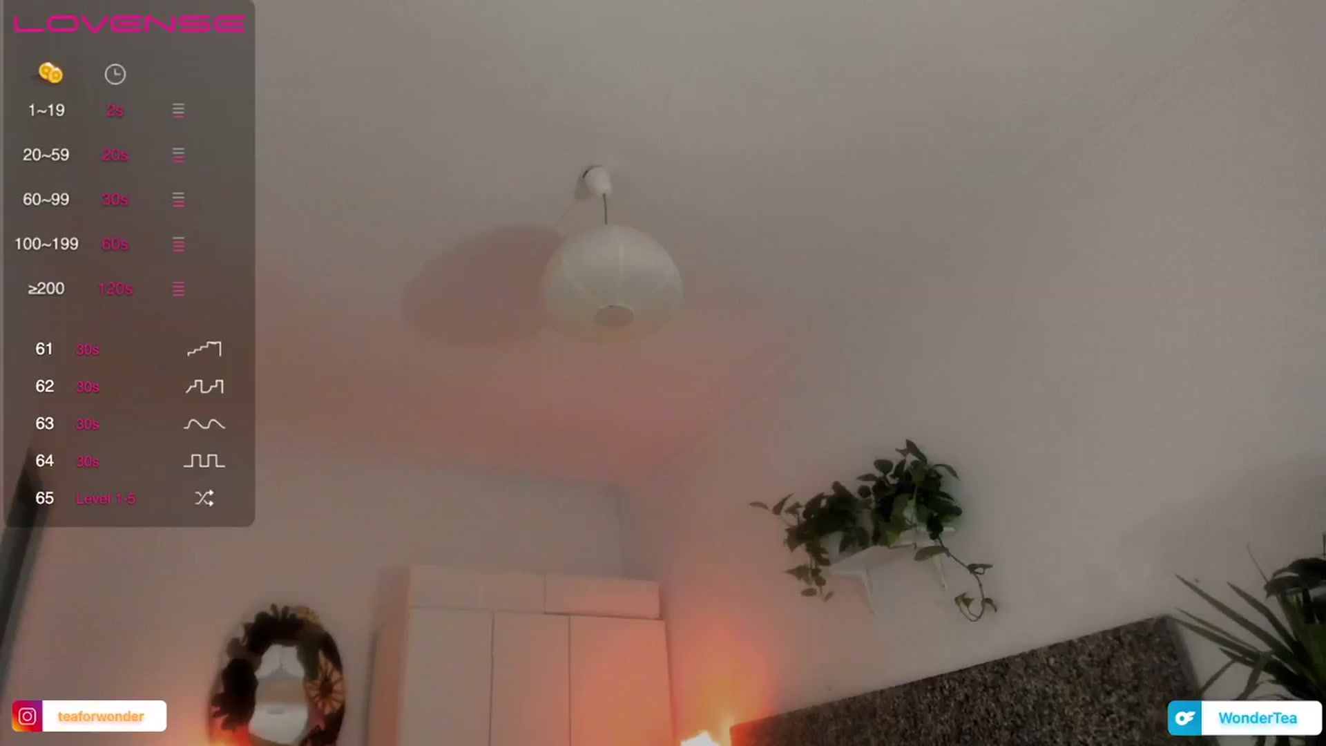 Gallery image thumbnail from wondertea's myfreecams stream on, 02/20/2024, 20:33 image 17 of 20