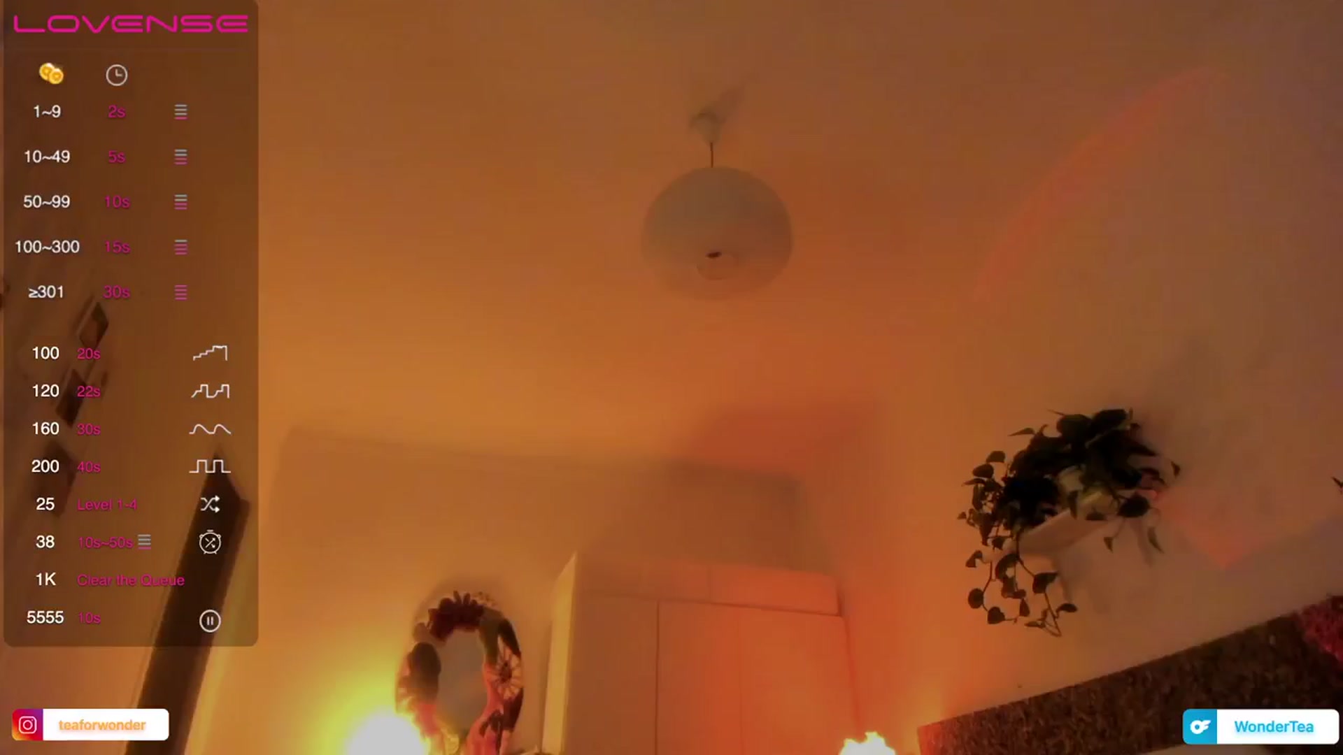 Gallery image thumbnail from wondertea's myfreecams stream on, 02/28/2024, 21:08 image 15 of 20