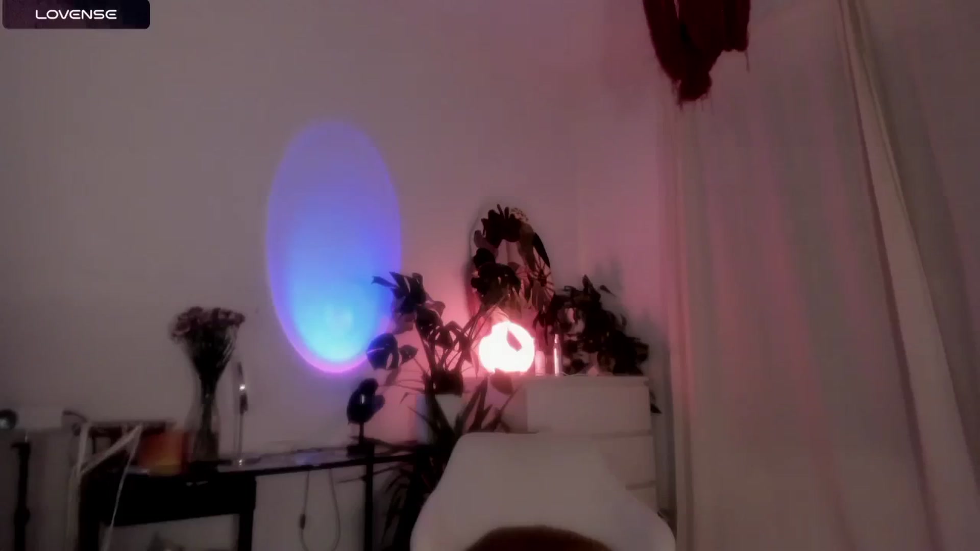 Gallery image thumbnail from wondertea's myfreecams stream on, 05/05/2024, 21:38 image 11 of 20