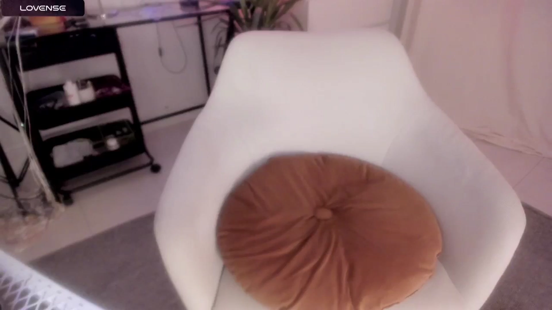 Gallery image thumbnail from wondertea's myfreecams stream on, 05/05/2024, 21:38 image 2 of 20