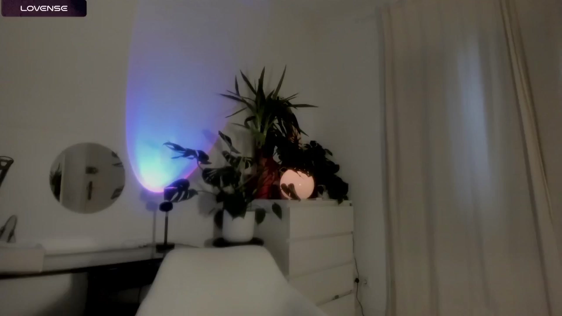 Gallery image thumbnail from wondertea's myfreecams stream on, 06/15/2024, 16:06 image 8 of 20