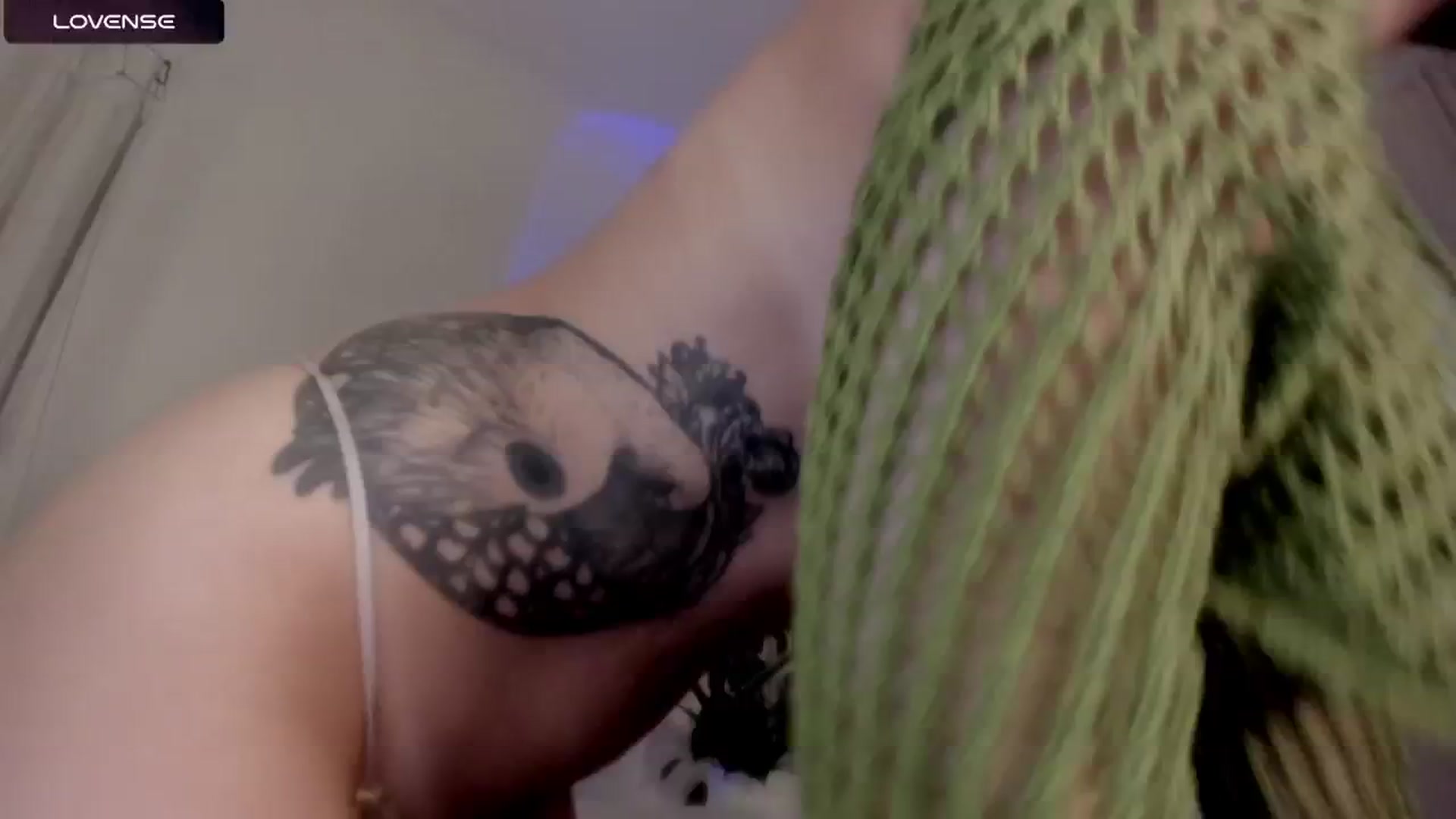 Gallery image thumbnail from wondertea's myfreecams stream on, 06/15/2024, 16:06 image 11 of 20