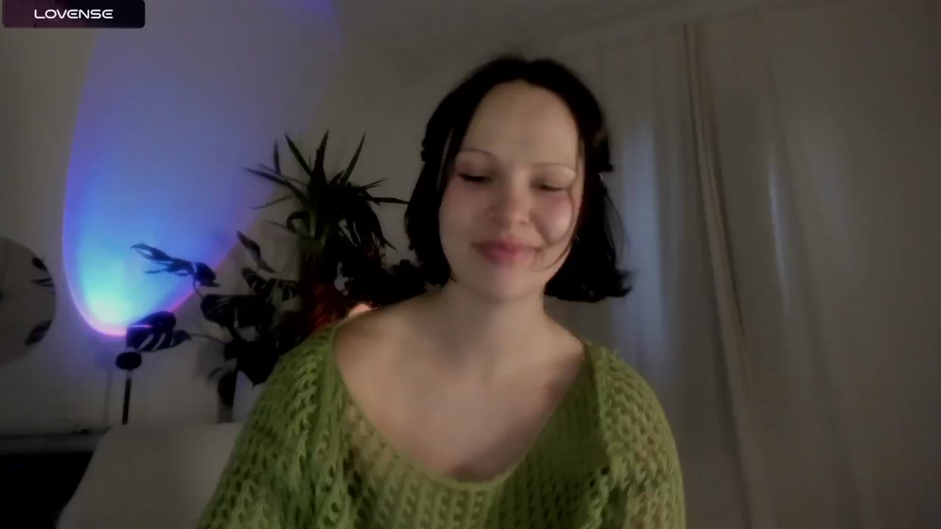 Gallery image thumbnail from wondertea's myfreecams stream on, 06/15/2024, 16:06 image 20 of 20
