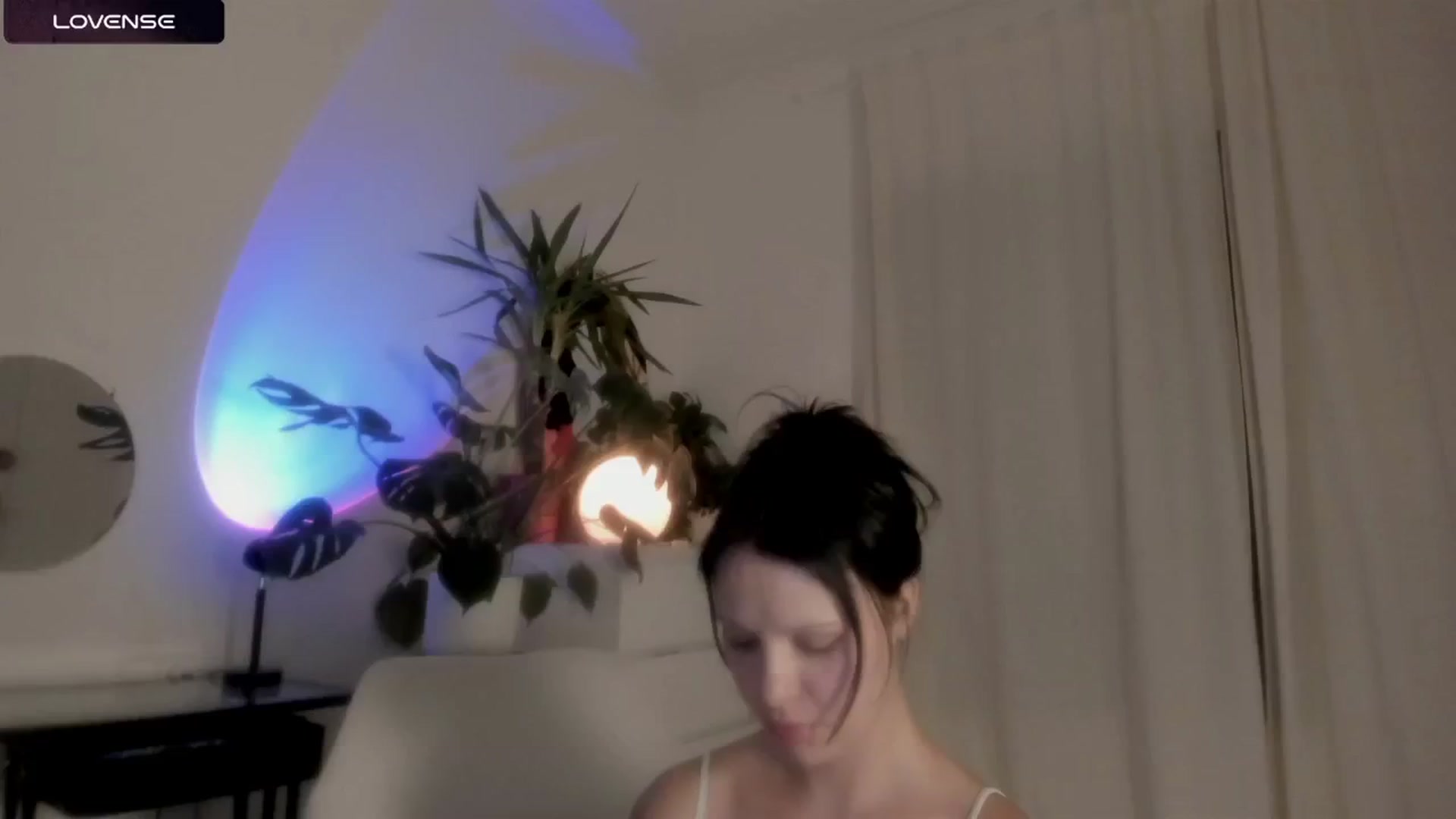 Gallery image thumbnail from wondertea's myfreecams stream on, 07/01/2024, 21:41 image 16 of 20