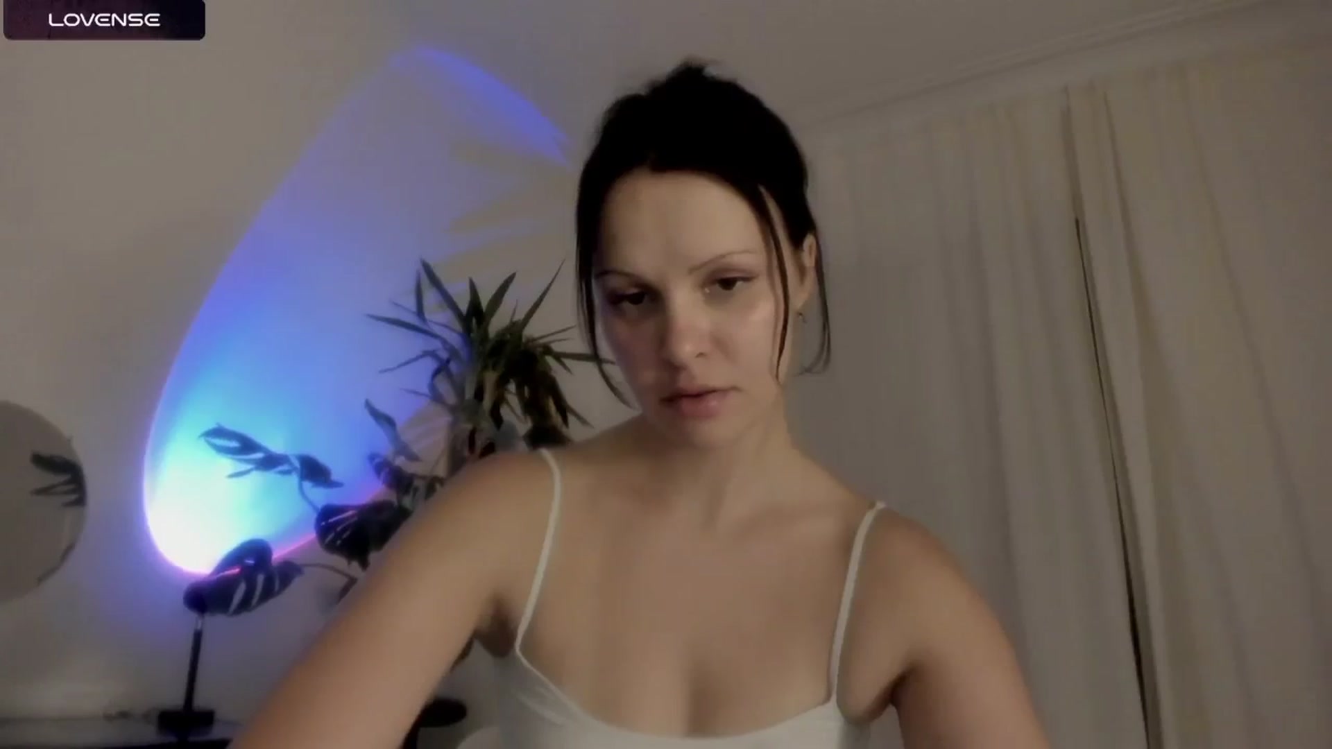 Gallery image thumbnail from wondertea's myfreecams stream on, 07/01/2024, 21:41 image 10 of 20
