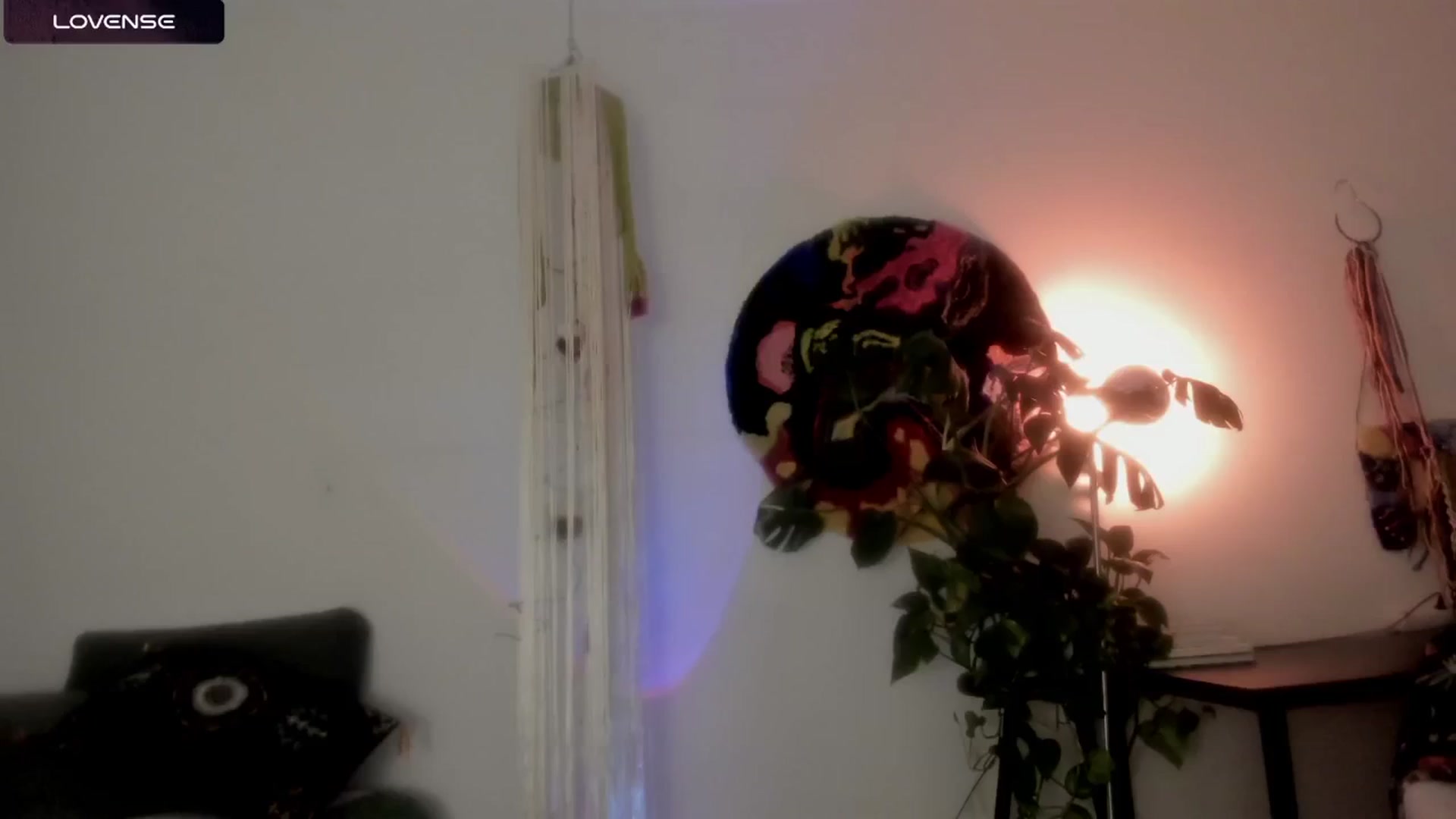 Gallery image thumbnail from wondertea's myfreecams stream on, 08/29/2024, 21:36 image 15 of 20