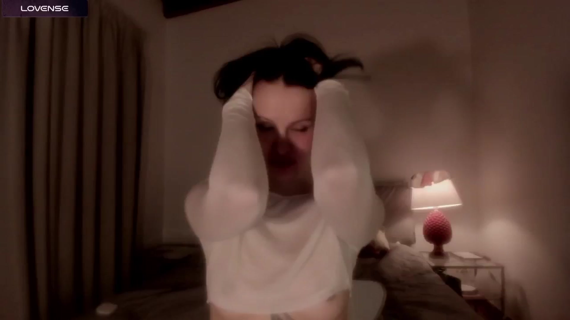 Gallery image thumbnail from wondertea's myfreecams stream on, 12/26/2024, 20:54 image 20 of 20