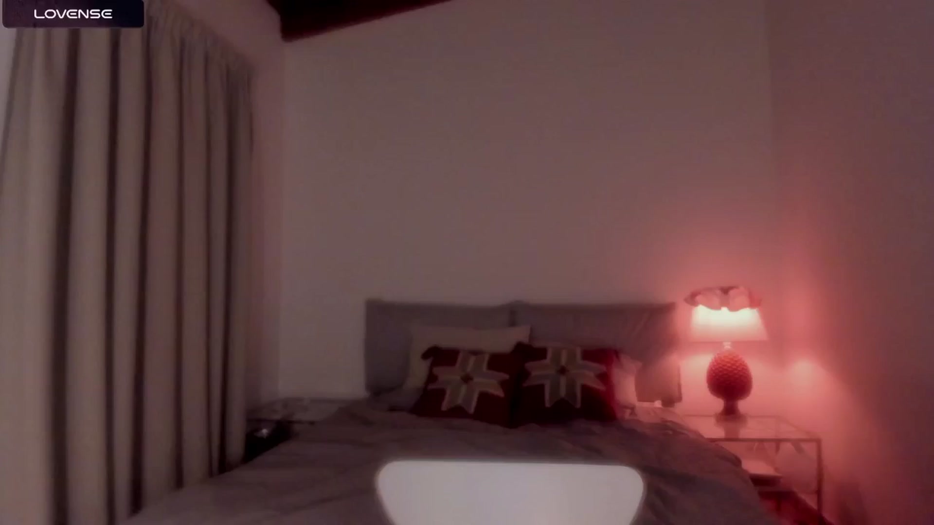 Gallery image thumbnail from wondertea's myfreecams stream on, 12/28/2024, 21:13 image 4 of 20